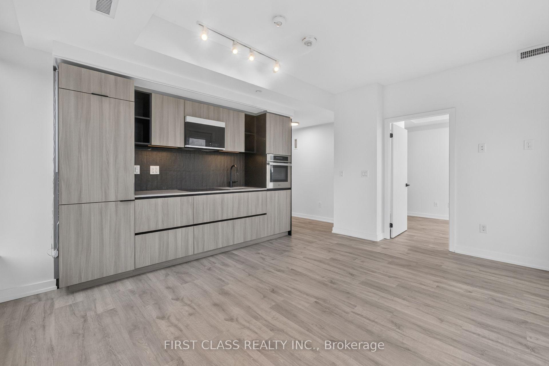 Photo 14 of Unit 702, 2 Augusta Avenue, Toronto, Waterfront Communities — HOMEH