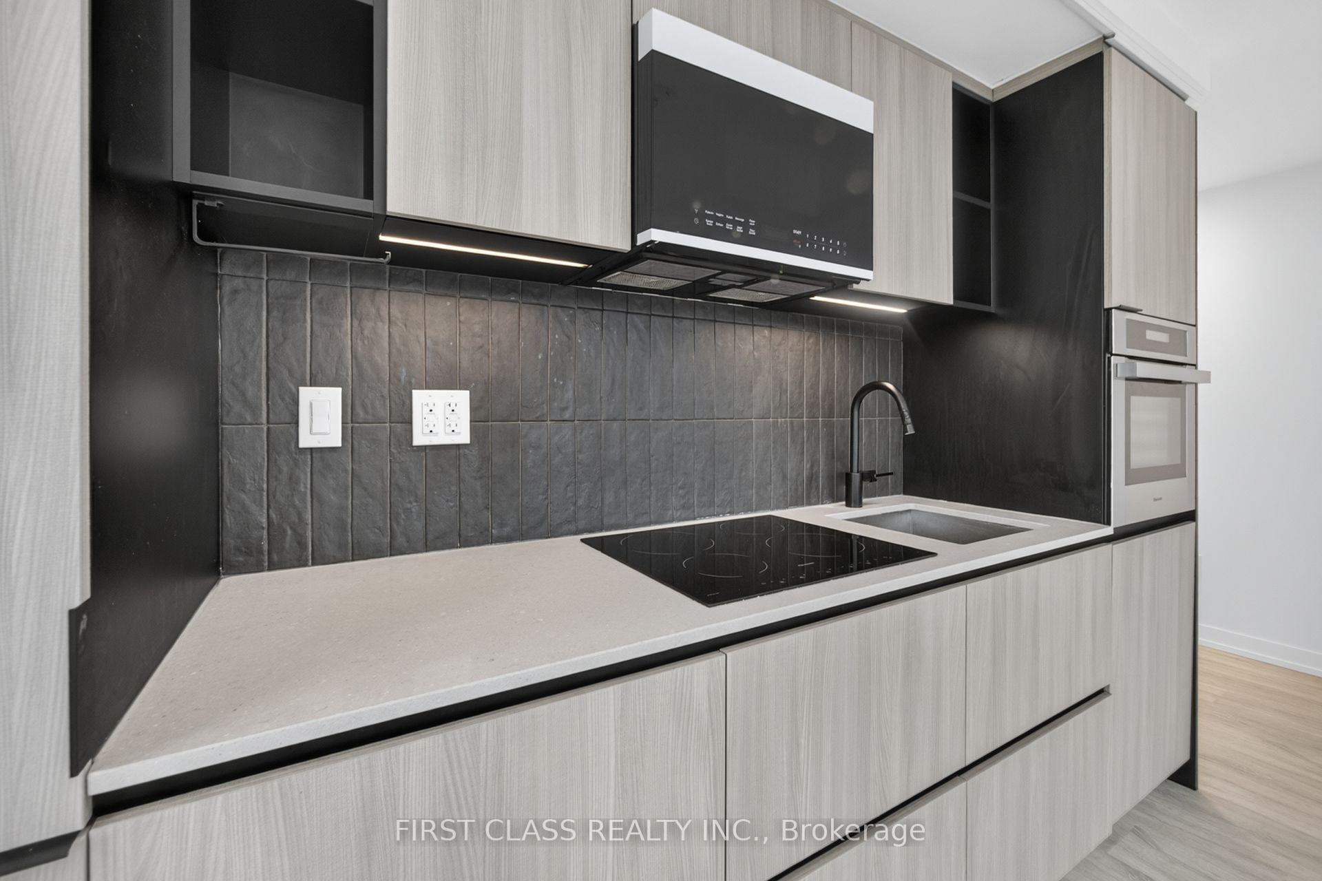 Photo 18 of Unit 702, 2 Augusta Avenue, Toronto, Waterfront Communities — HOMEH