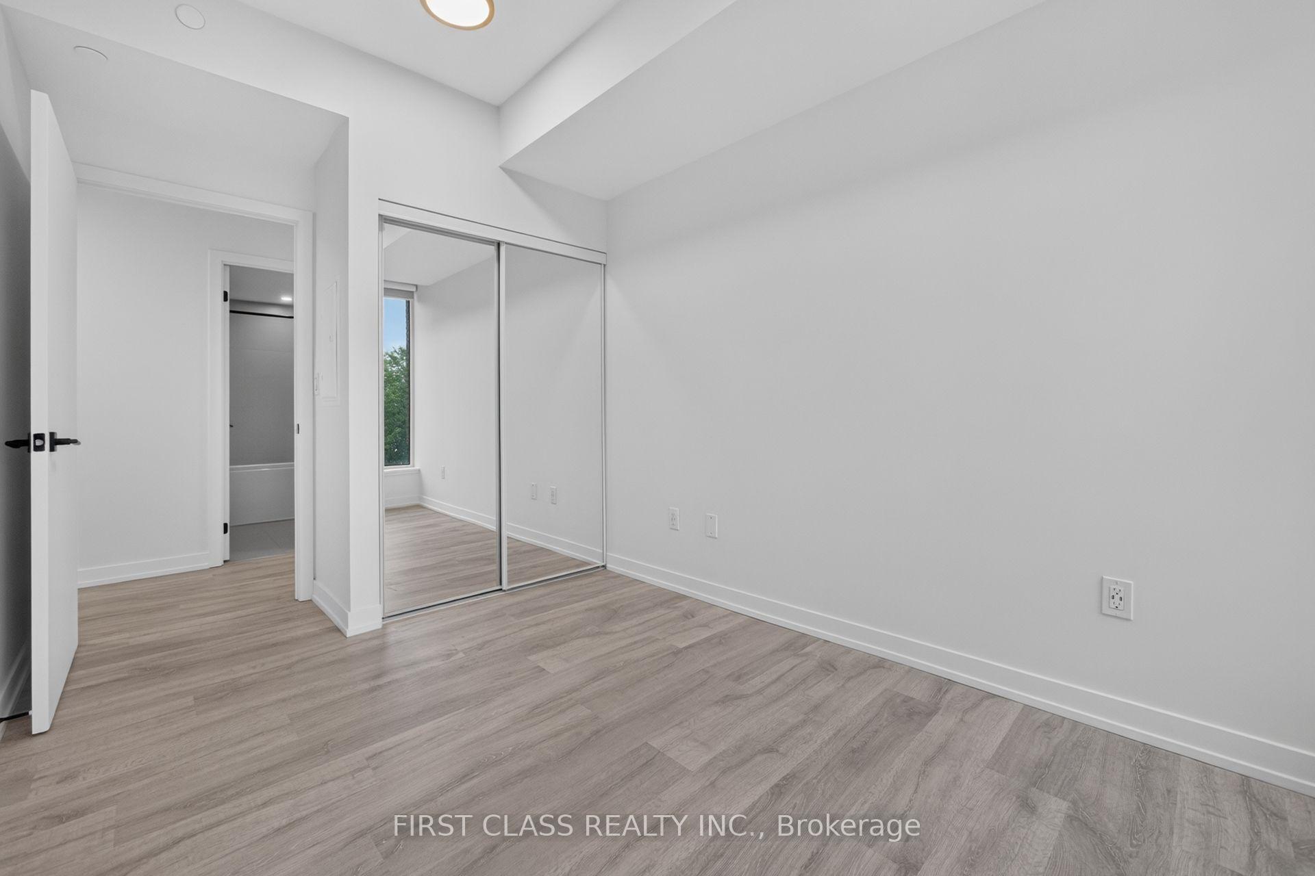 Photo 22 of Unit 702, 2 Augusta Avenue, Toronto, Waterfront Communities — HOMEH