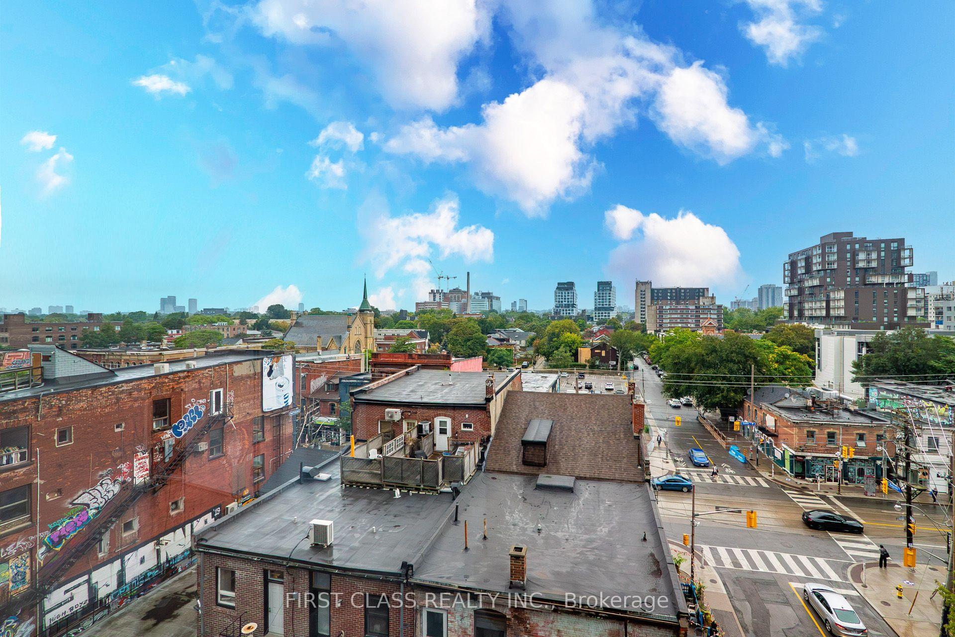 Photo 38 of Unit 702, 2 Augusta Avenue, Toronto, Waterfront Communities — HOMEH
