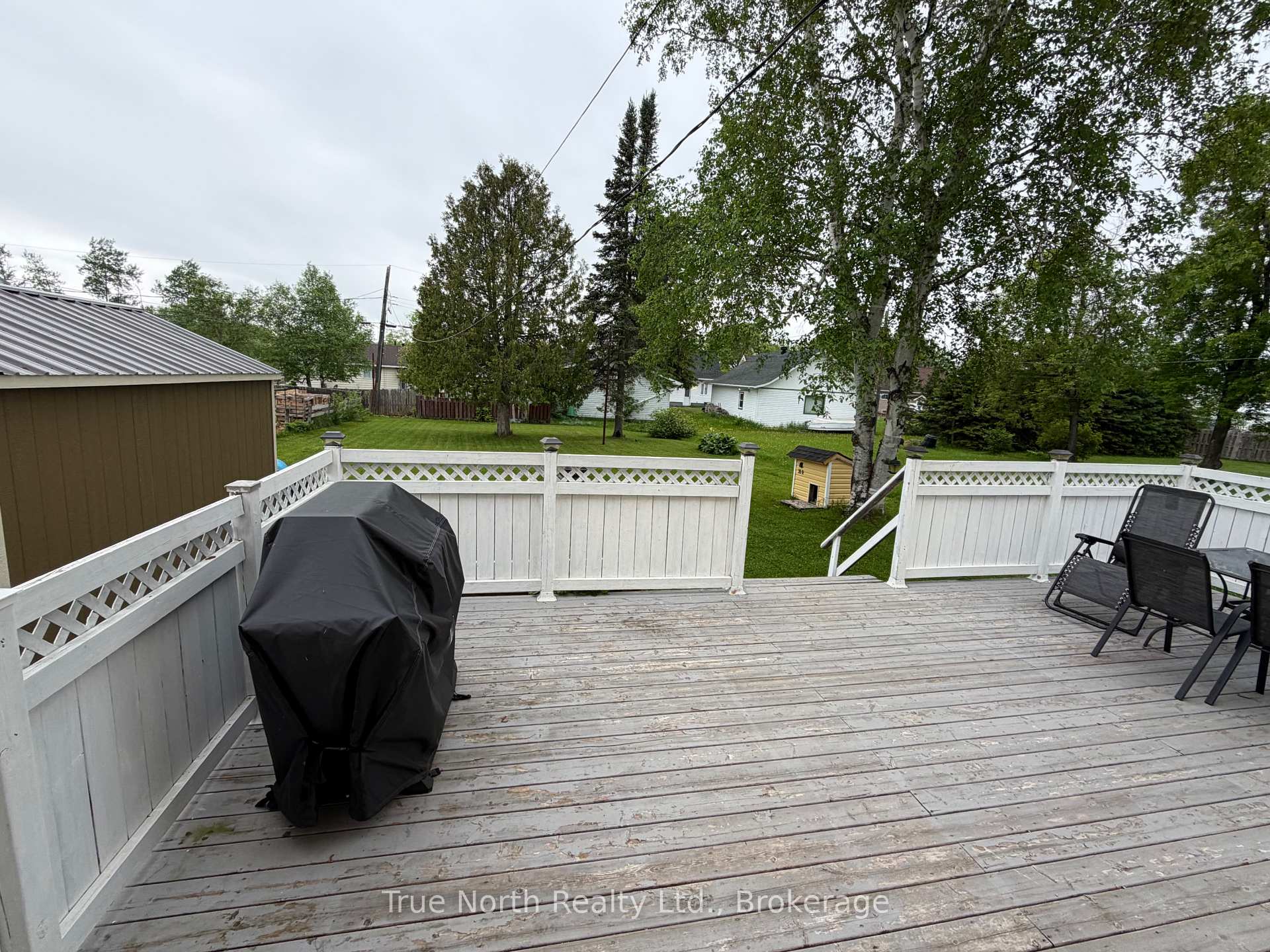 Photo 7 of 35 Devonshire Street, Kapuskasing — HOMEH