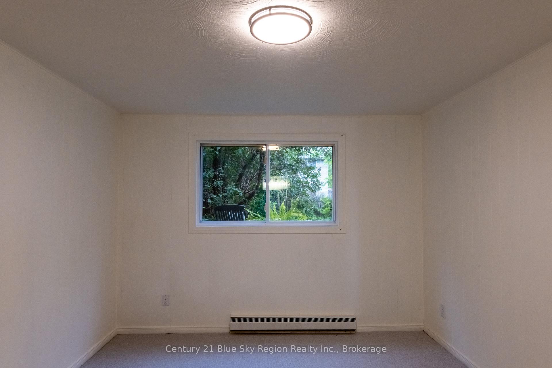 Photo 23 of 102 Lee Avenue, North Bay, Ferris — HOMEH