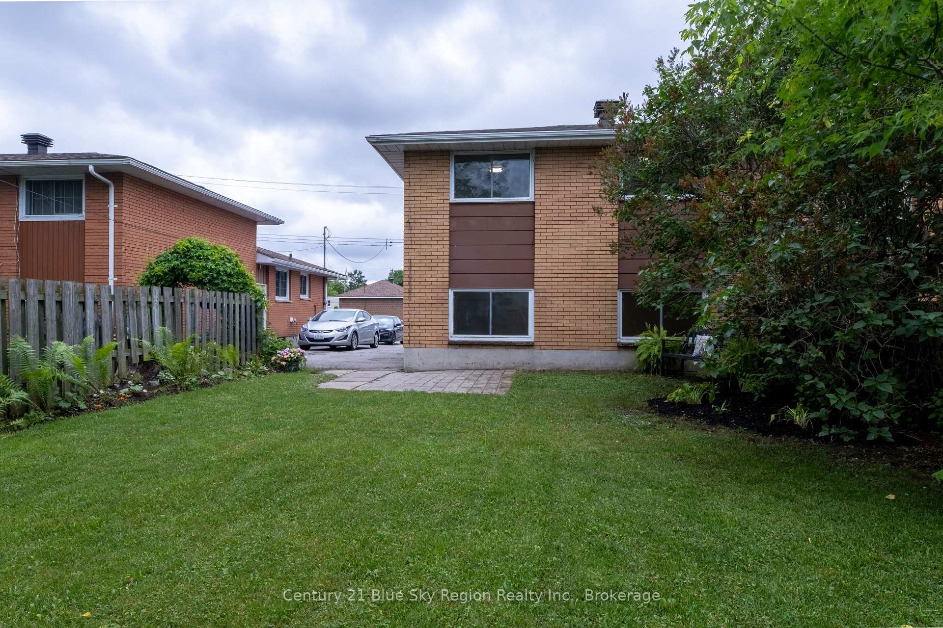 Photo 34 of 102 Lee Avenue, North Bay, Ferris — HOMEH