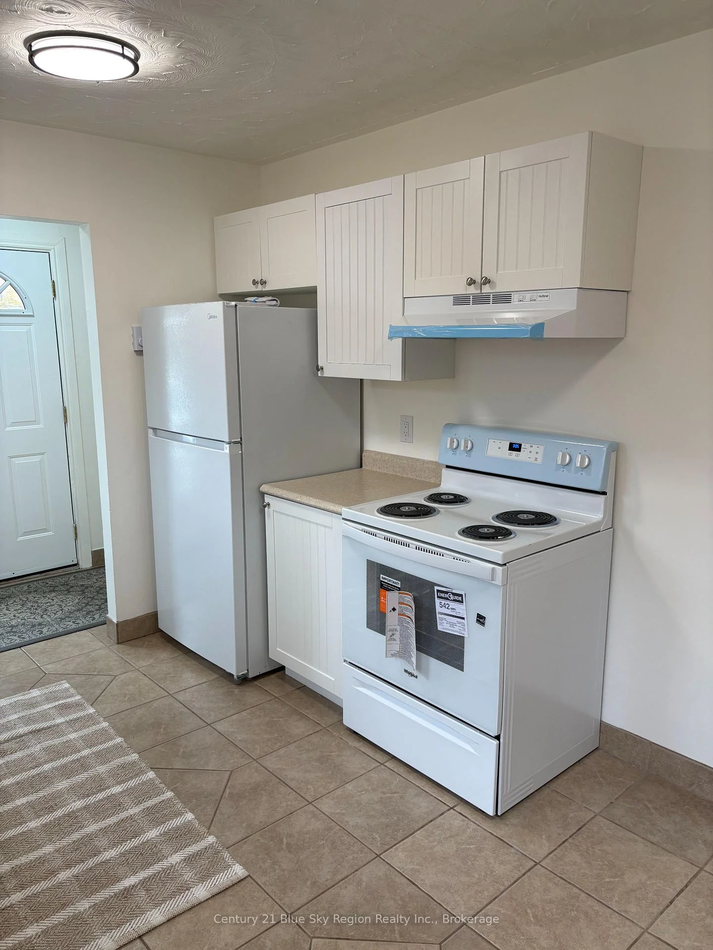 Photo 13 of 102 Lee Avenue, North Bay, Ferris — HOMEH