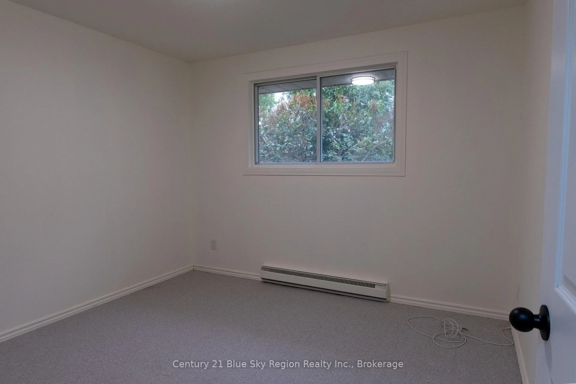 Photo 22 of 102 Lee Avenue, North Bay, Ferris — HOMEH