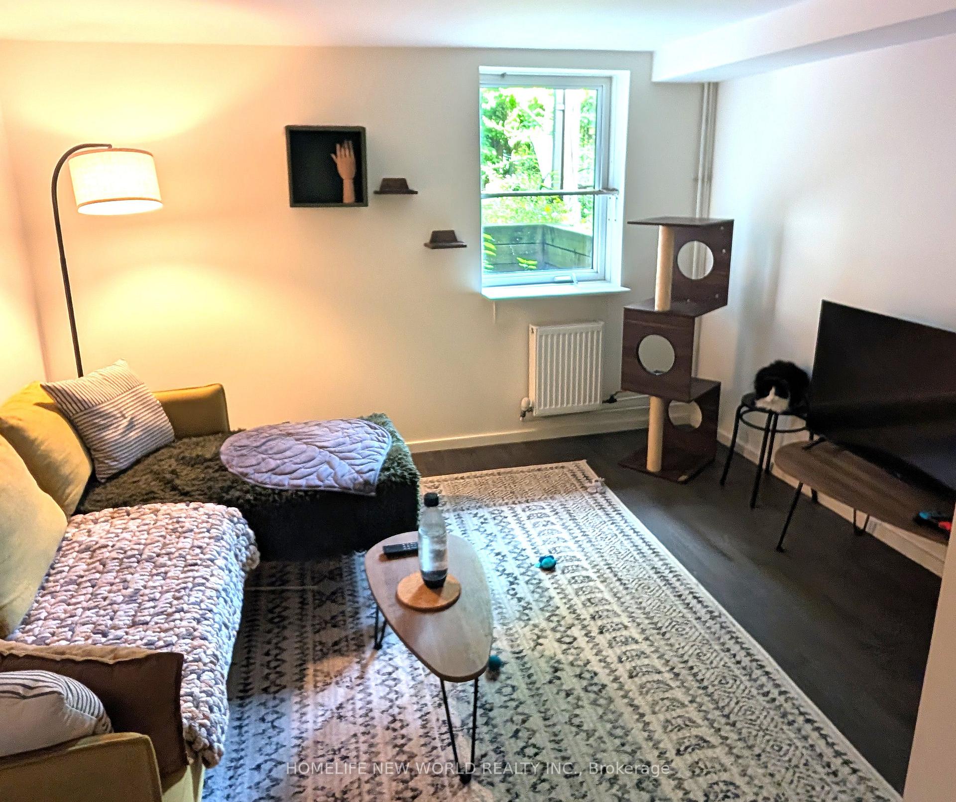 Photo 4 of Unit Lower Level, 202 Hallam Street, Toronto, Dovercourt-Wallace Emerson-Junction — HOMEH