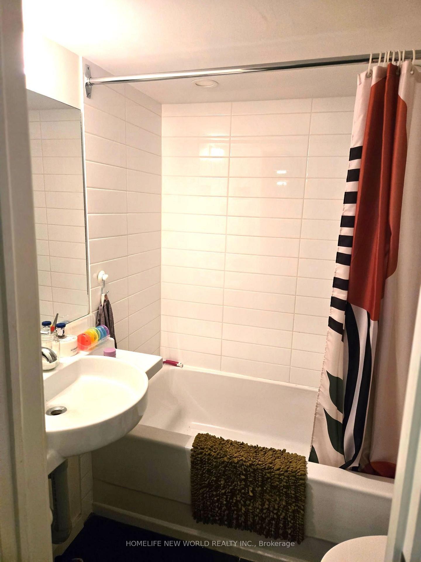 Photo 9 of Unit Lower Level, 202 Hallam Street, Toronto, Dovercourt-Wallace Emerson-Junction — HOMEH