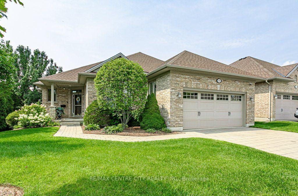 Photo 2 of Unit 37, 100 Southgate Parkway, St. Thomas — HOMEH