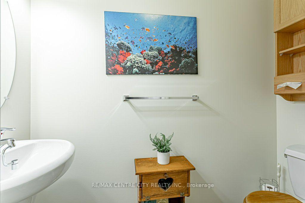 Photo 9 of Unit 37, 100 Southgate Parkway, St. Thomas — HOMEH