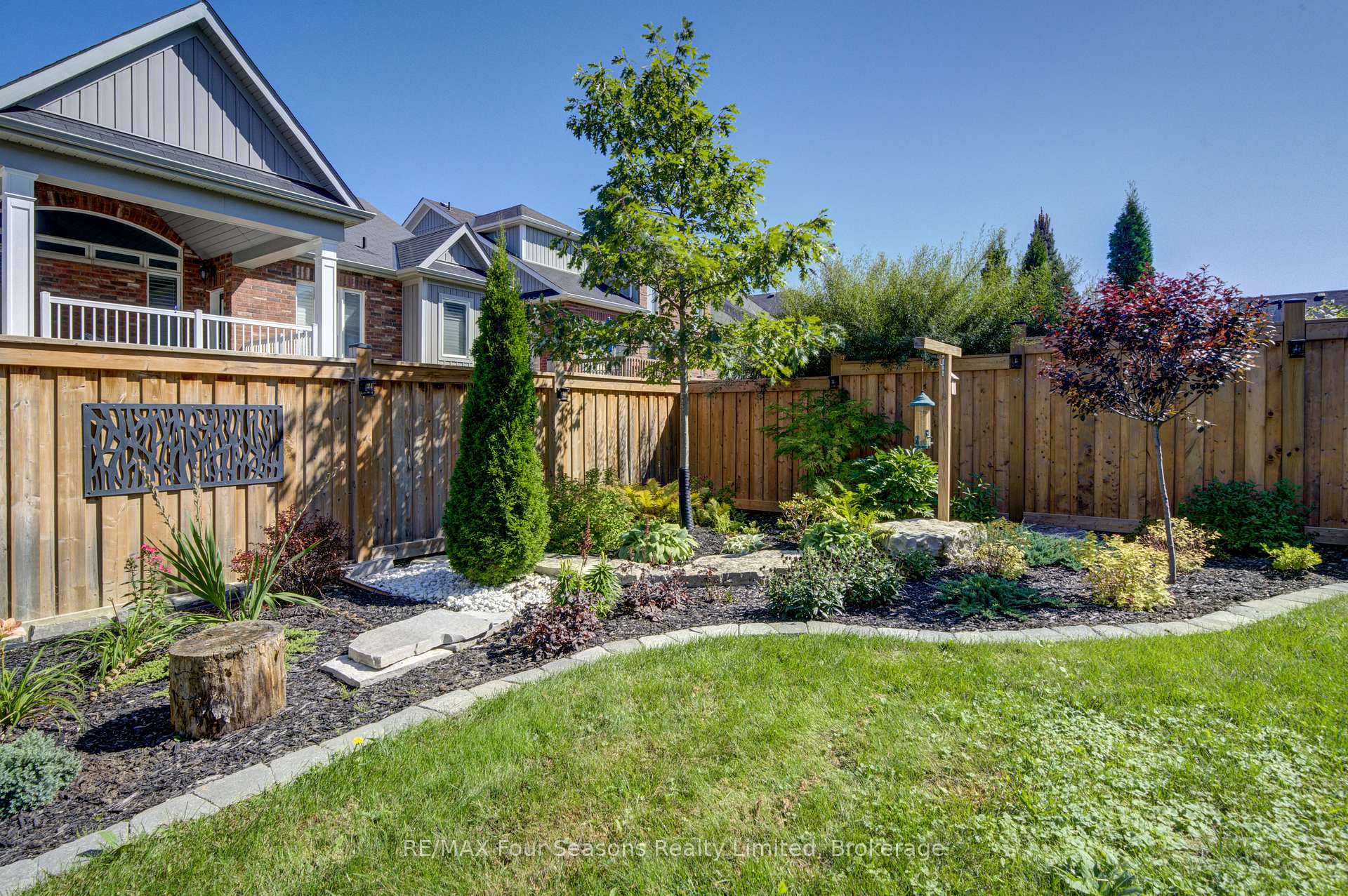 Photo 39 of 73 Bianca Crescent, Wasaga Beach — HOMEH