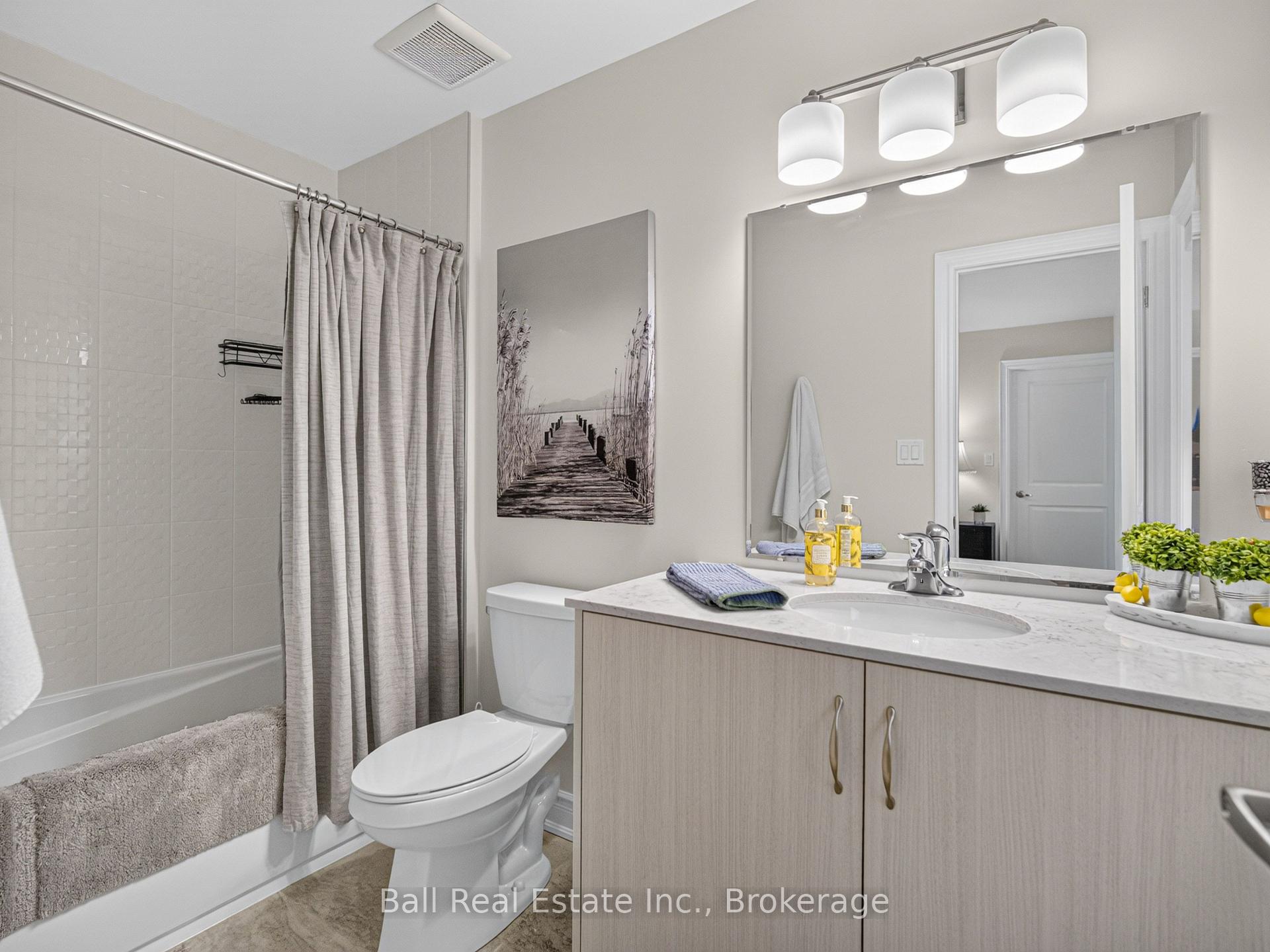 Photo 33 of 338 Cullen Trail, Peterborough, Northcrest Ward 5 — HOMEH