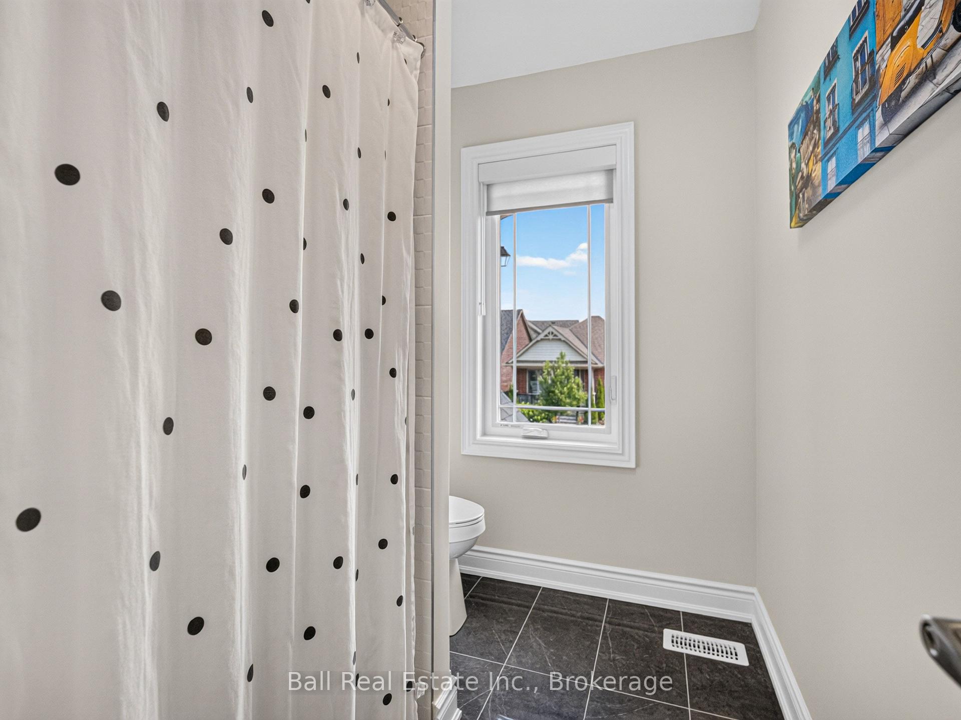 Photo 38 of 338 Cullen Trail, Peterborough, Northcrest Ward 5 — HOMEH
