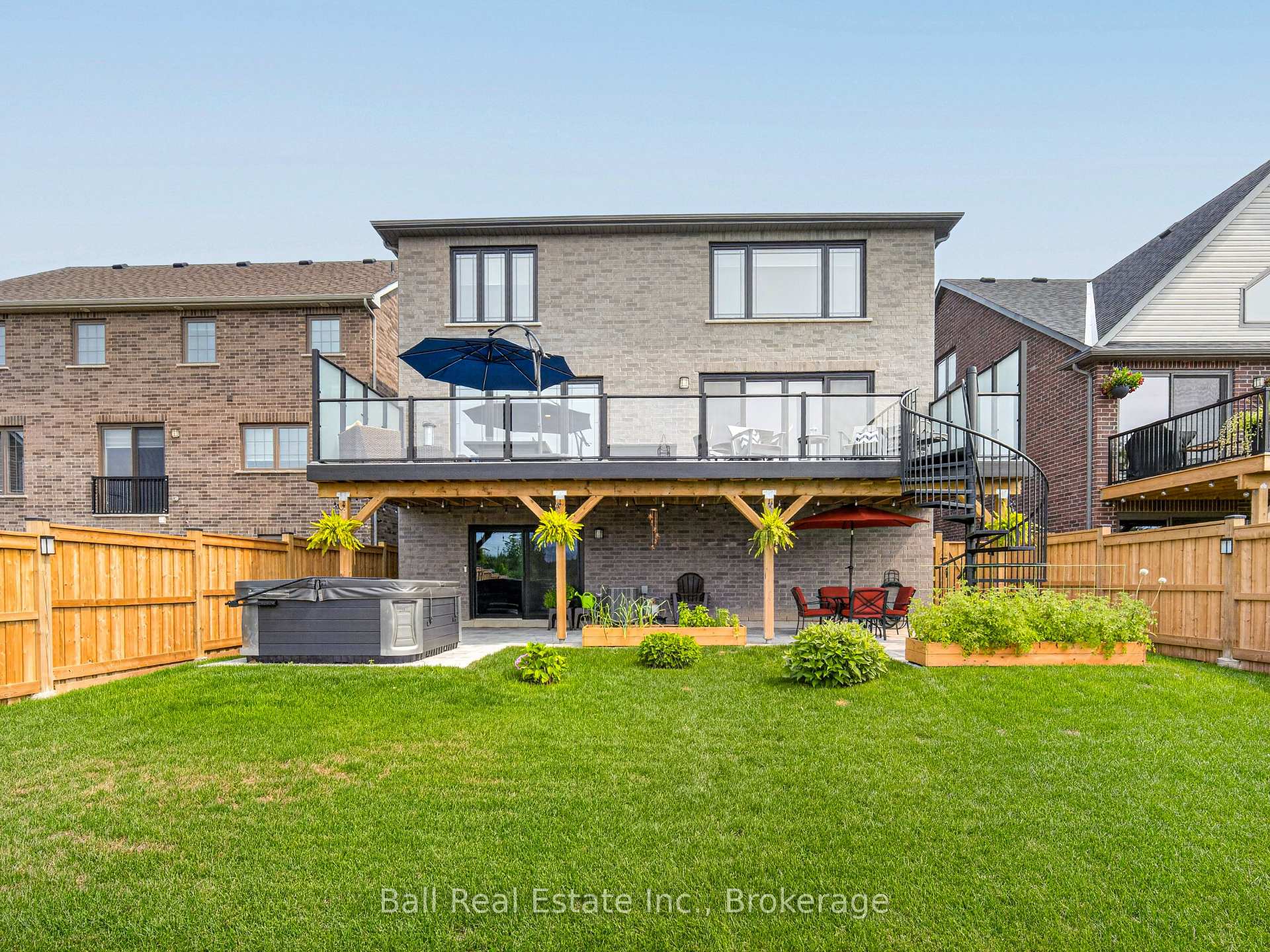 Photo 46 of 338 Cullen Trail, Peterborough, Northcrest Ward 5 — HOMEH