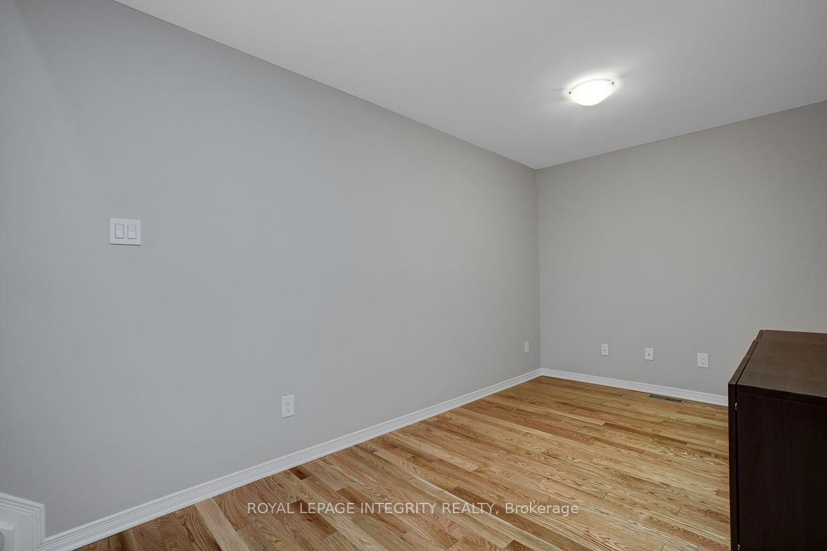 Photo 19 of Unit 211, 3275 St Joseph Boulevard, Ottawa, Bilberry Creek/Queenswood Heights — HOMEH