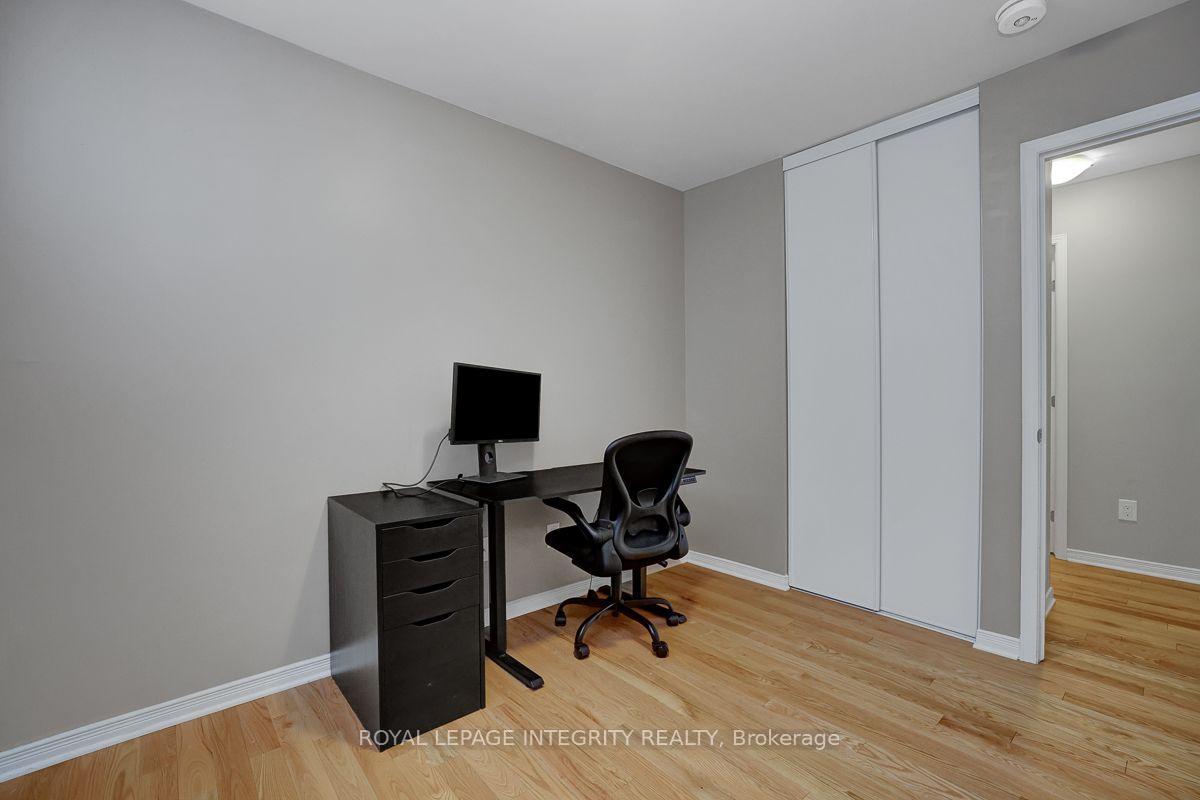 Photo 27 of Unit 211, 3275 St Joseph Boulevard, Ottawa, Bilberry Creek/Queenswood Heights — HOMEH