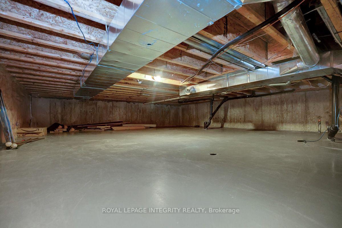 Photo 31 of Unit 211, 3275 St Joseph Boulevard, Ottawa, Bilberry Creek/Queenswood Heights — HOMEH