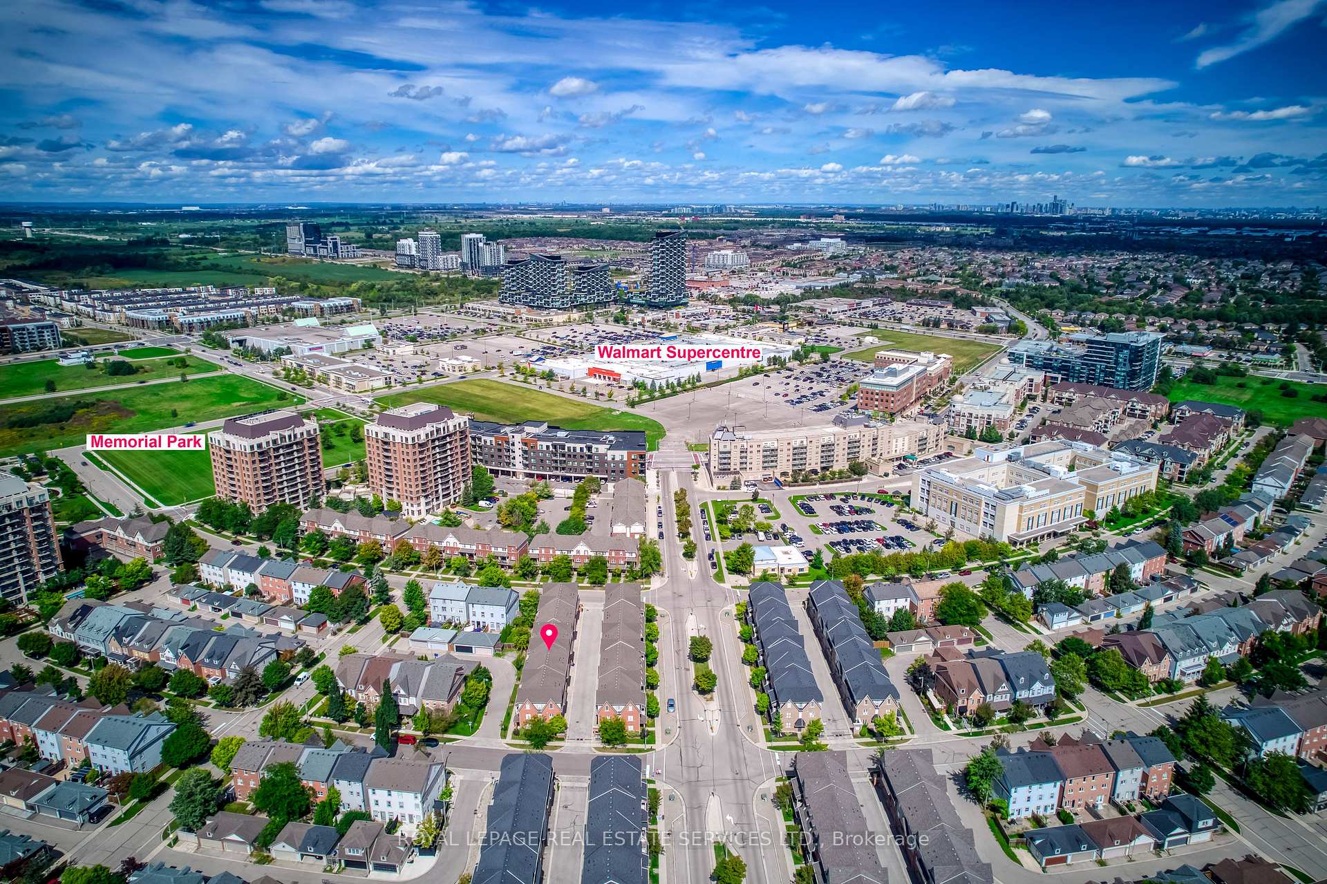 Photo 3 of Unit 17, 2360 Parkhaven Boulevard, Oakville, River Oaks — HOMEH