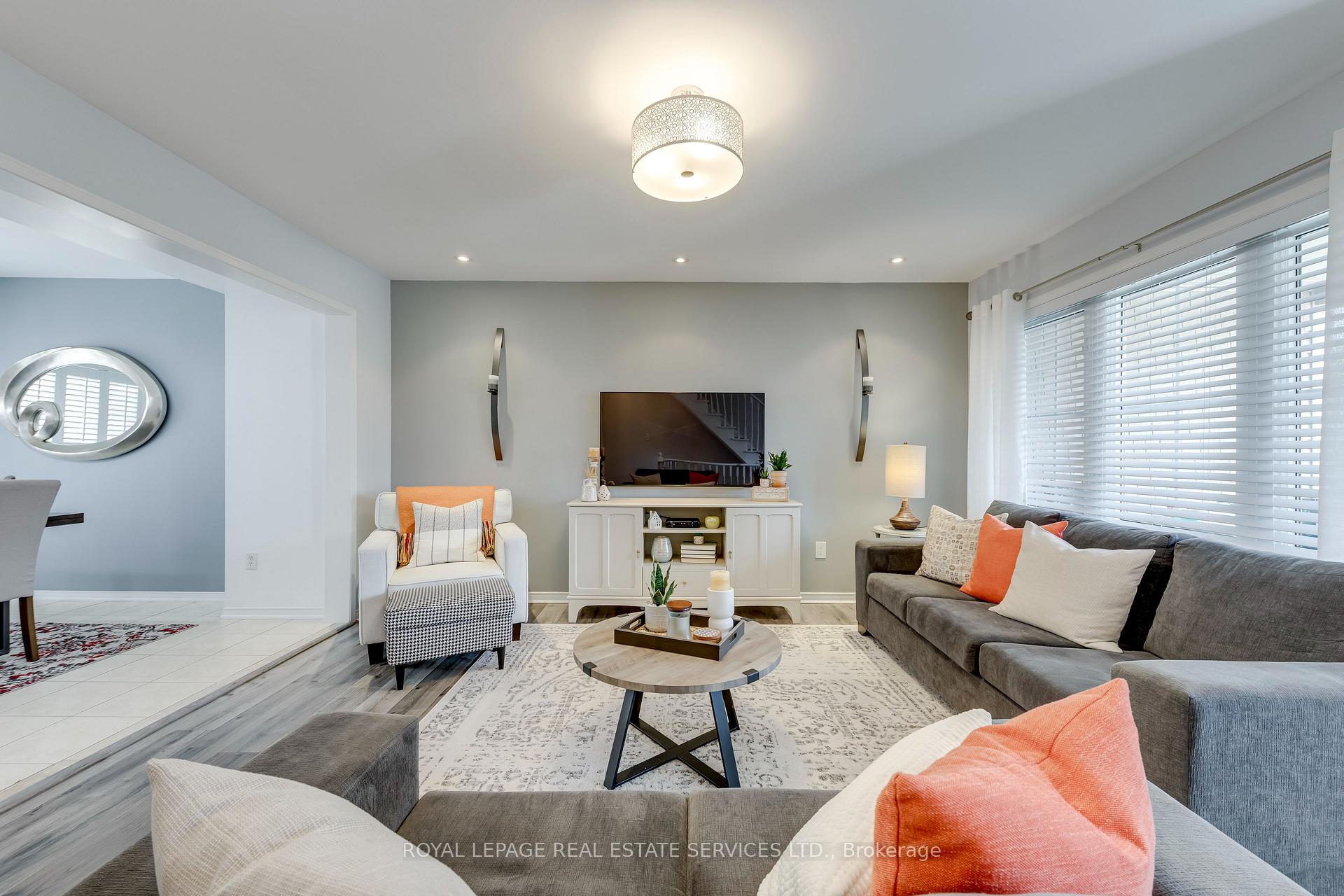 Photo 13 of Unit 17, 2360 Parkhaven Boulevard, Oakville, River Oaks — HOMEH