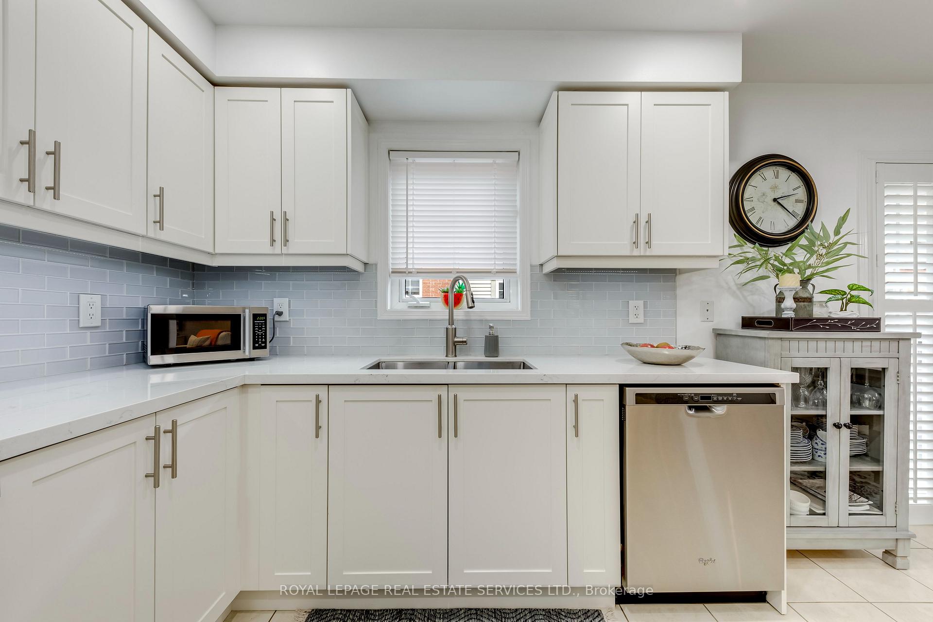 Photo 21 of Unit 17, 2360 Parkhaven Boulevard, Oakville, River Oaks — HOMEH