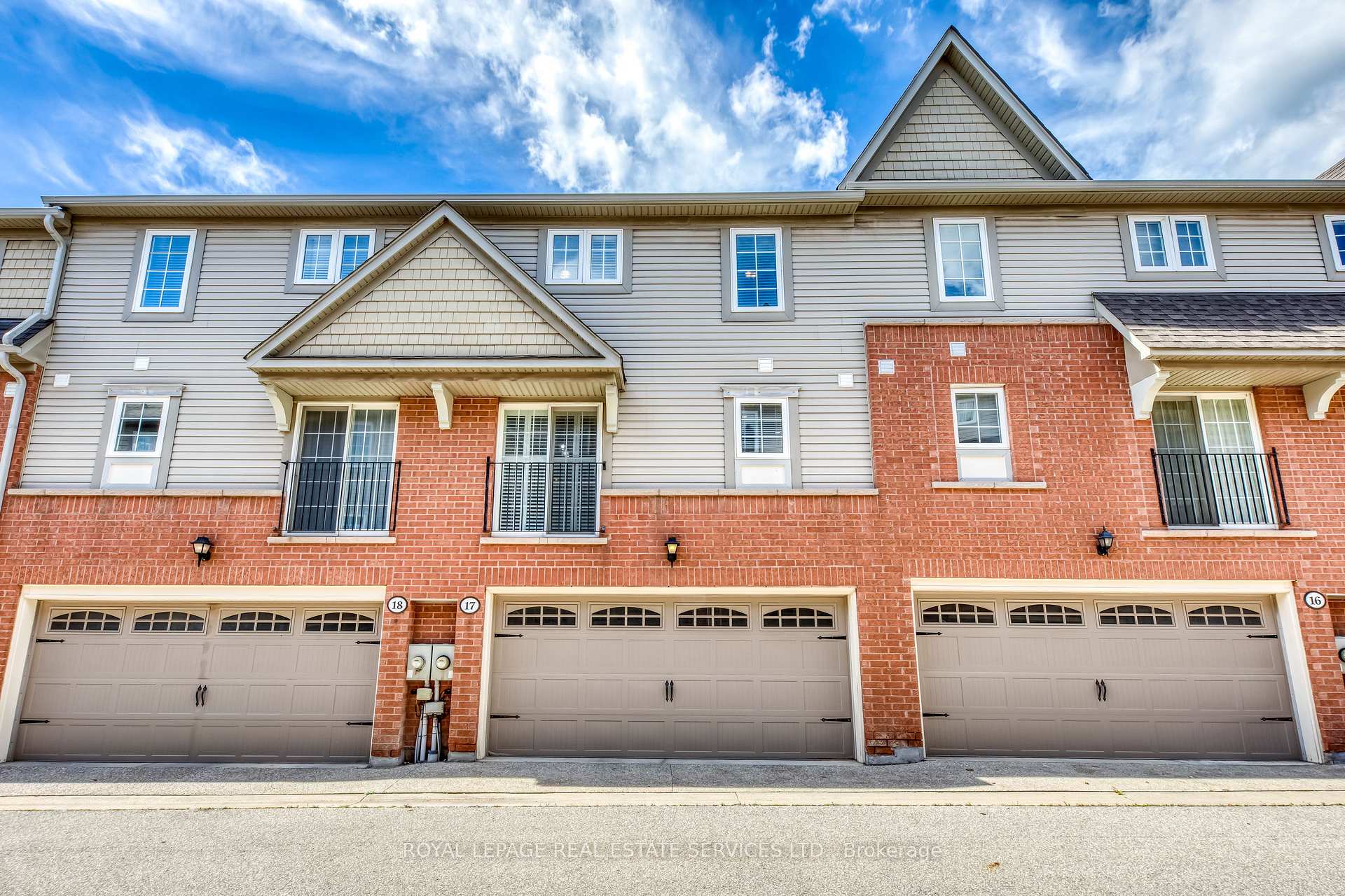 Photo 43 of Unit 17, 2360 Parkhaven Boulevard, Oakville, River Oaks — HOMEH