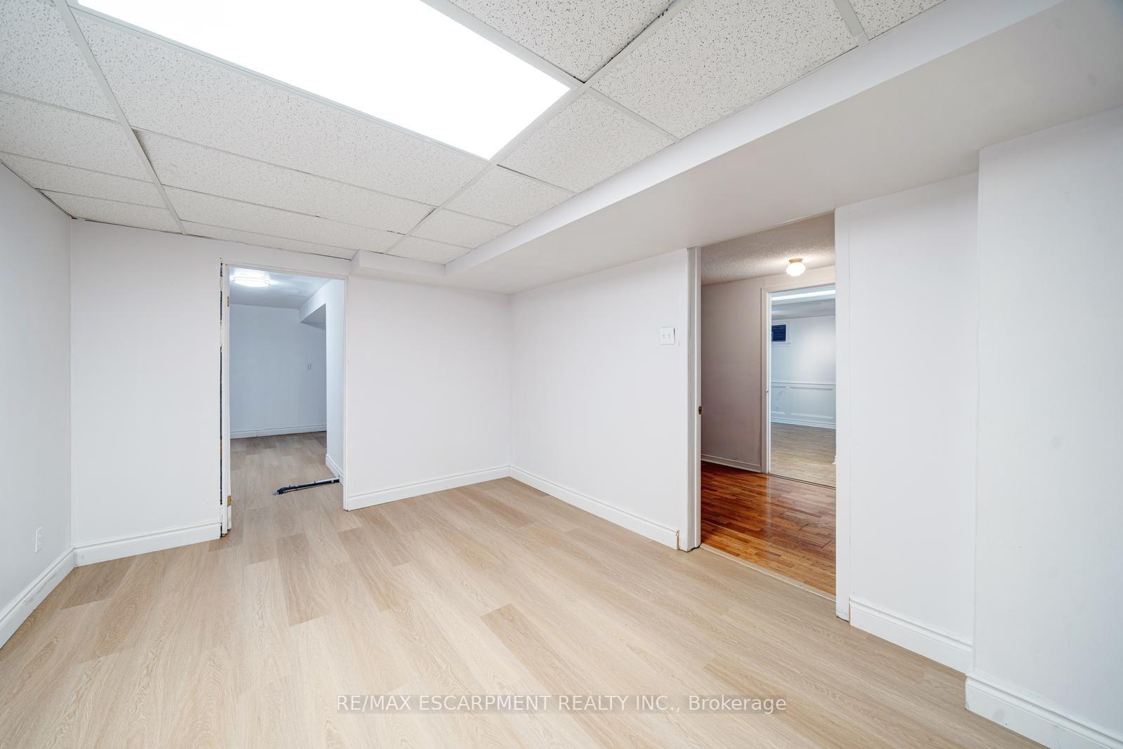 Photo 40 of 2081 Lynn Heights Drive, Pickering, Liverpool — HOMEH