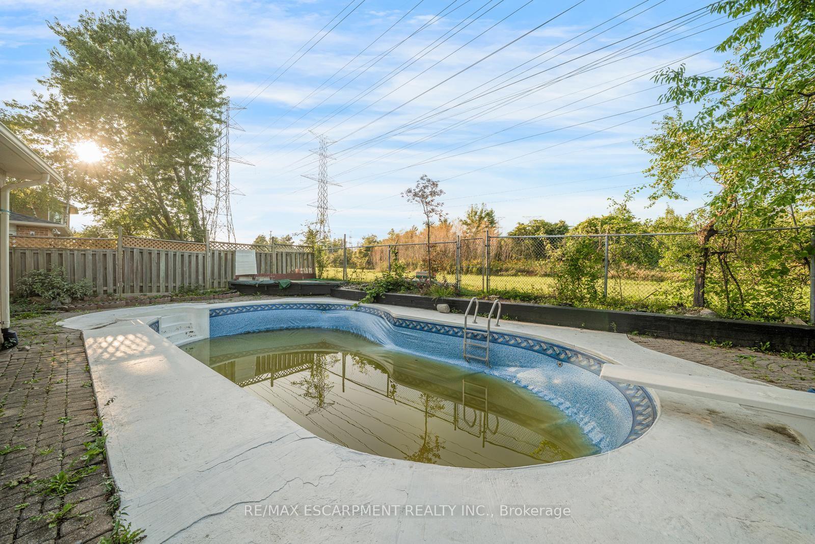 Photo 45 of 2081 Lynn Heights Drive, Pickering, Liverpool — HOMEH