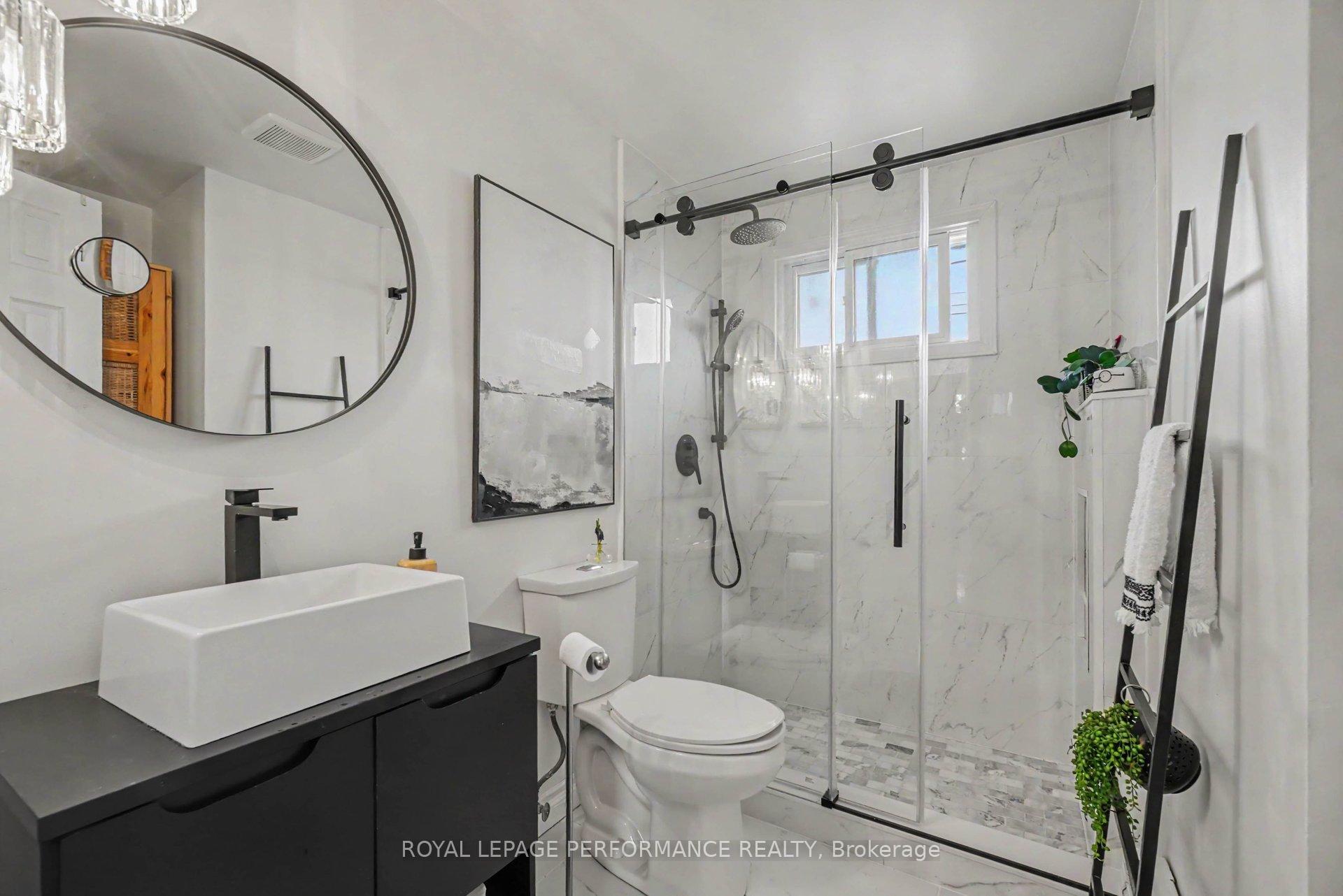 Photo 15 of 1497 Blackheath Street, Ottawa, Bilberry Creek/Queenswood Heights — HOMEH