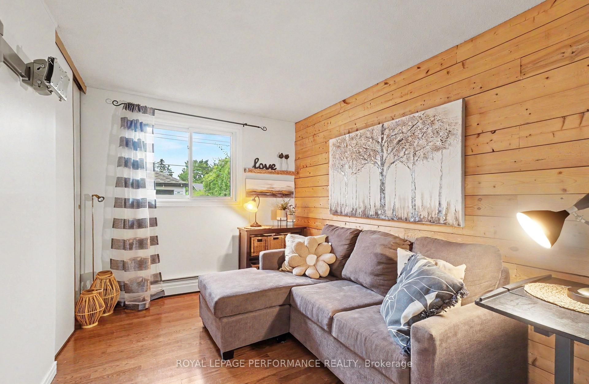 Photo 18 of 1497 Blackheath Street, Ottawa, Bilberry Creek/Queenswood Heights — HOMEH