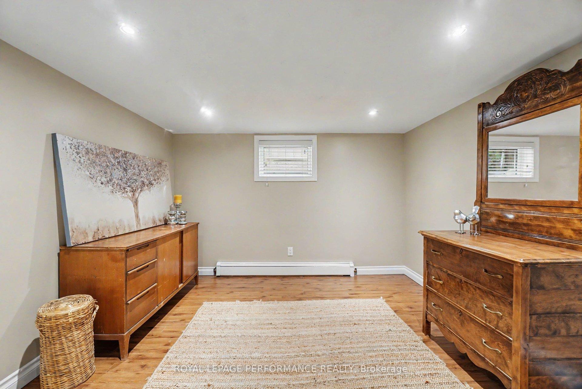 Photo 25 of 1497 Blackheath Street, Ottawa, Bilberry Creek/Queenswood Heights — HOMEH