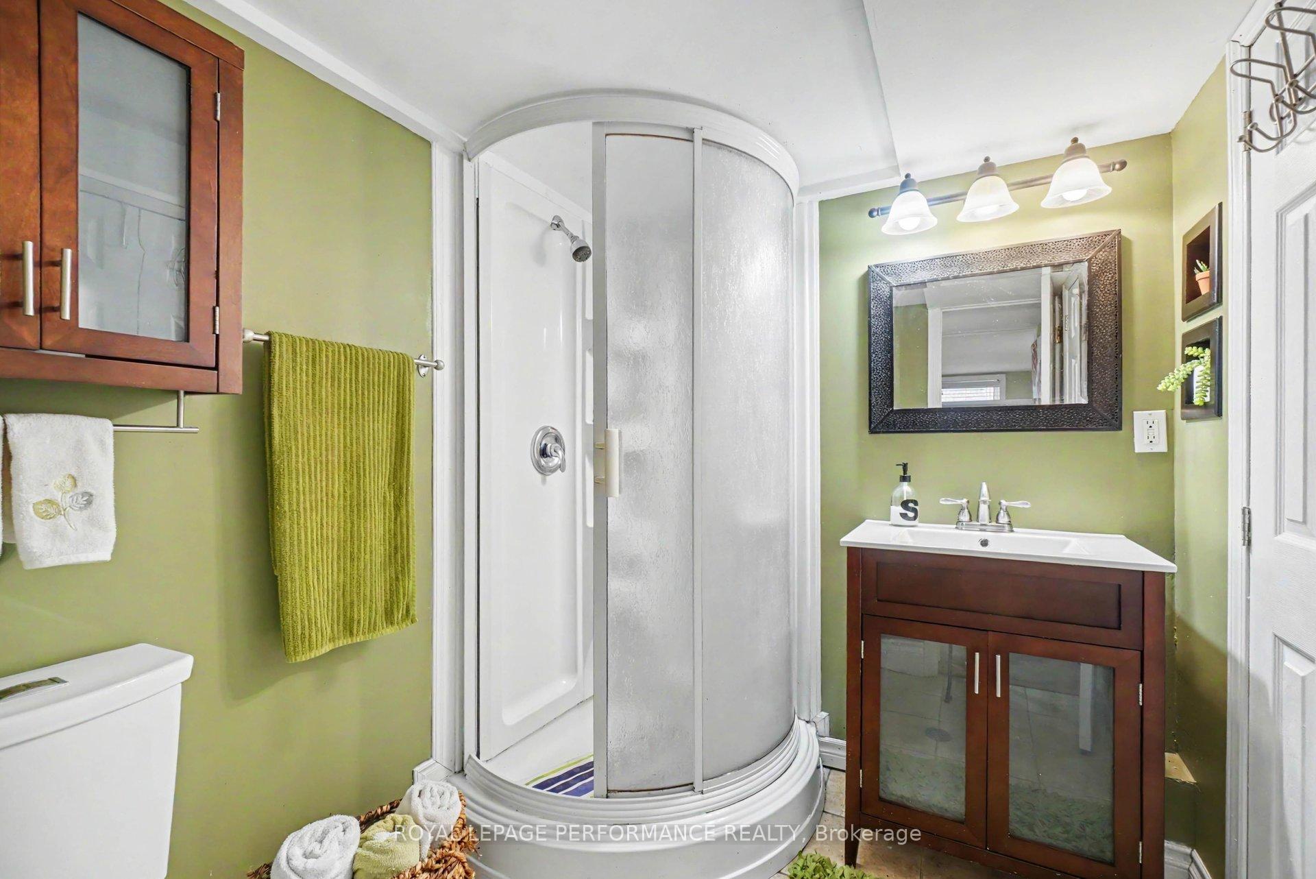 Photo 26 of 1497 Blackheath Street, Ottawa, Bilberry Creek/Queenswood Heights — HOMEH