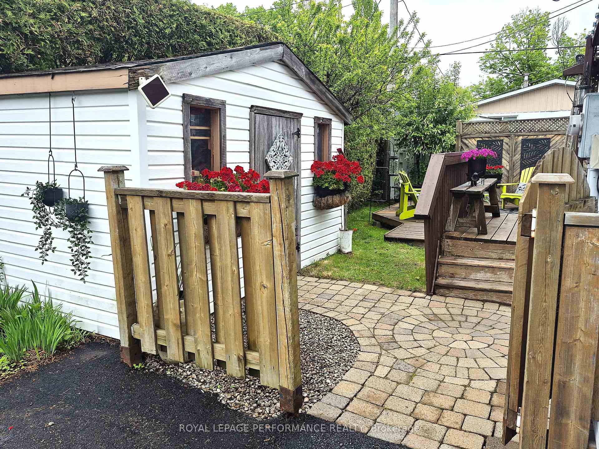 Photo 27 of 1497 Blackheath Street, Ottawa, Bilberry Creek/Queenswood Heights — HOMEH