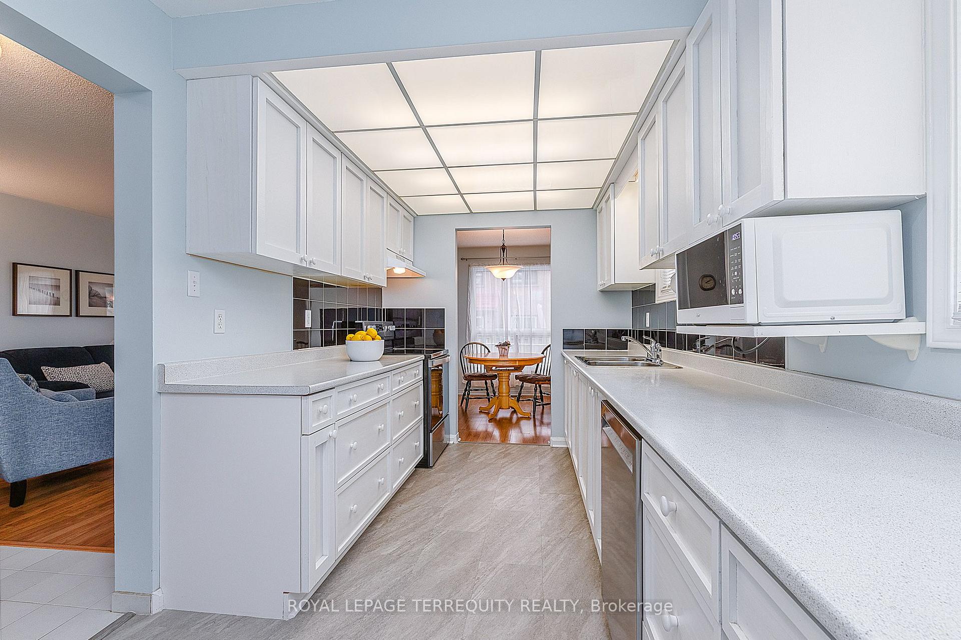 Photo 7 of 182 Chatfield Drive, Ajax, Central West — HOMEH
