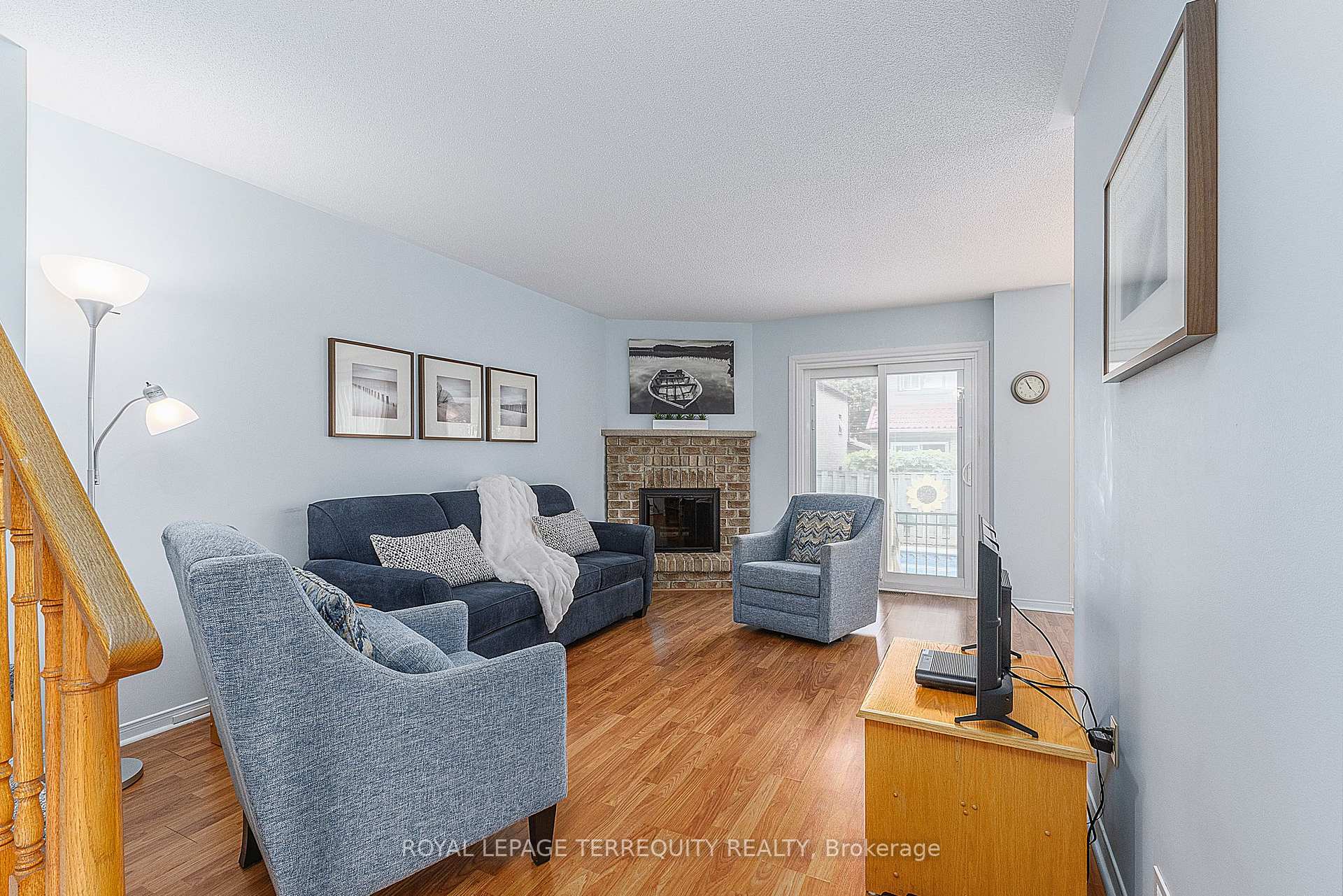 Photo 9 of 182 Chatfield Drive, Ajax, Central West — HOMEH