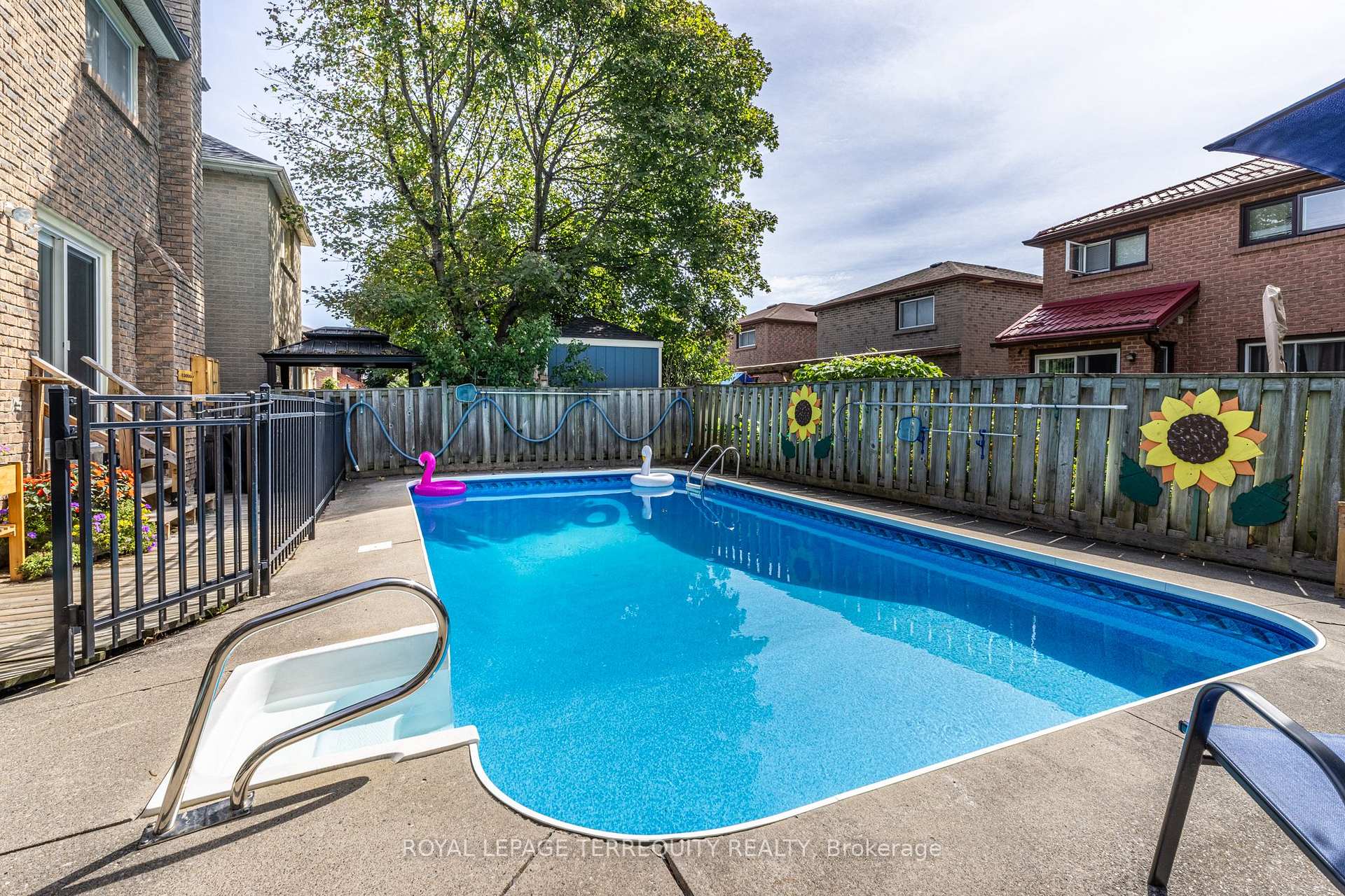 Photo 33 of 182 Chatfield Drive, Ajax, Central West — HOMEH