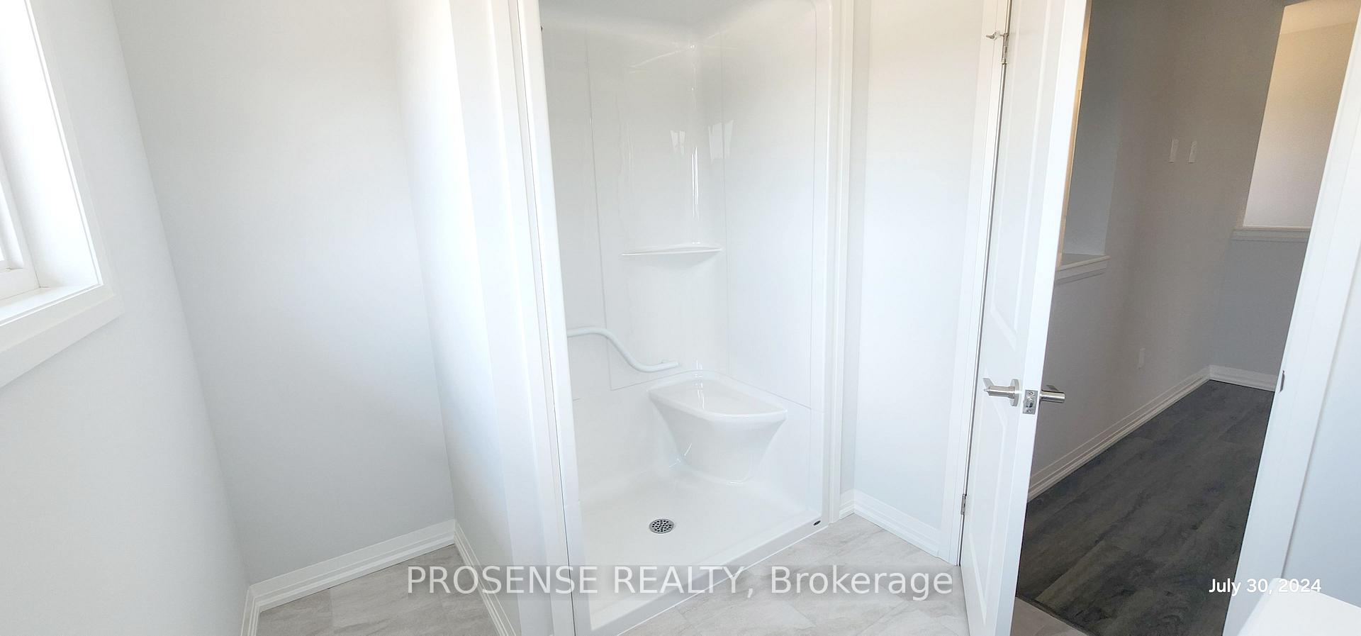 Photo 19 of 15 Samuel Avenue, Pelham, Fonthill — HOMEH