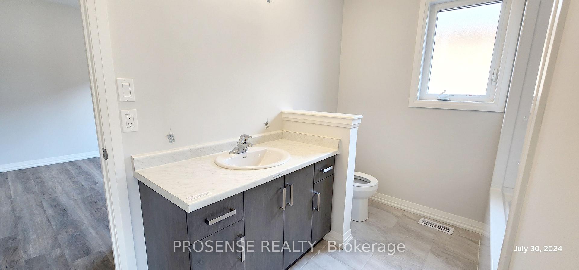 Photo 21 of 15 Samuel Avenue, Pelham, Fonthill — HOMEH