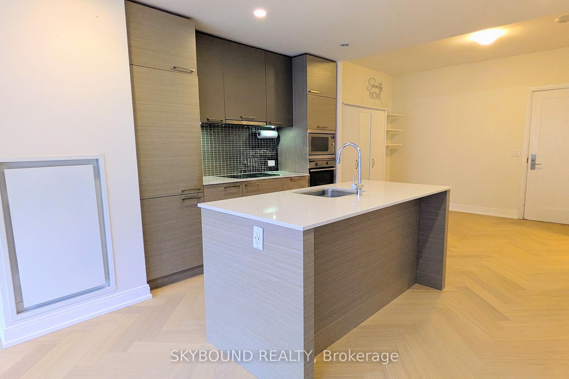Photo 10 of Unit 304, 55 Front Street E, Toronto, Waterfront Communities — HOMEH
