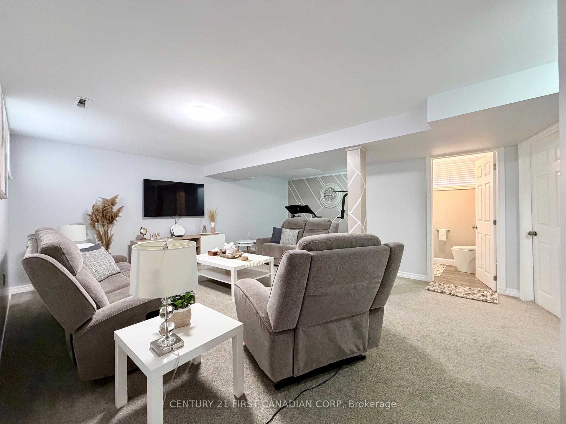 Photo 27 of 9 Barrett Crescent, St. Thomas — HOMEH