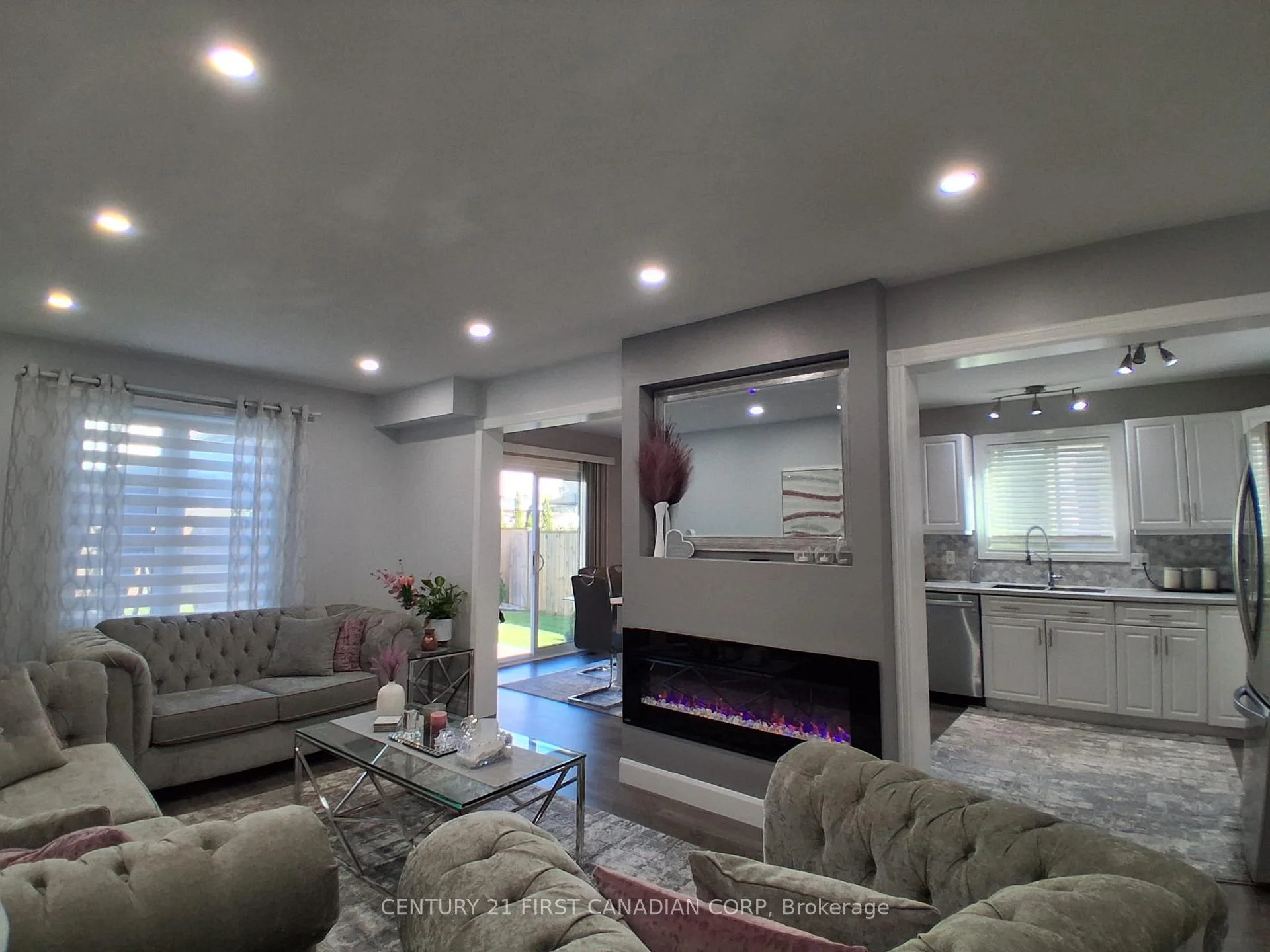 Photo 10 of 9 Barrett Crescent, St. Thomas — HOMEH