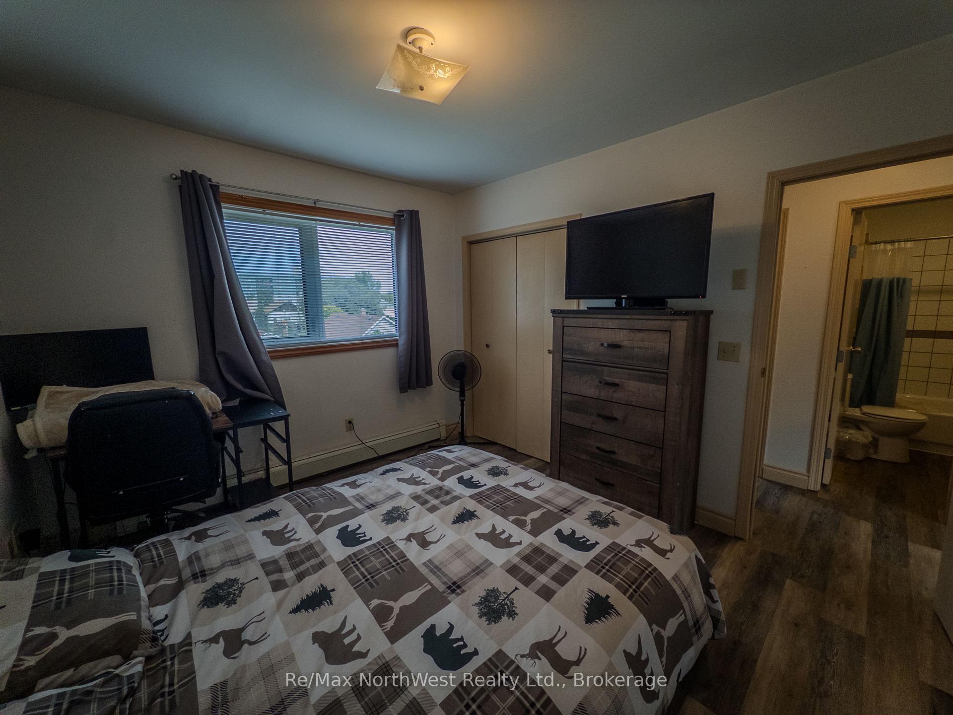 Photo 30 of 617 First Street S, Kenora, Central — HOMEH