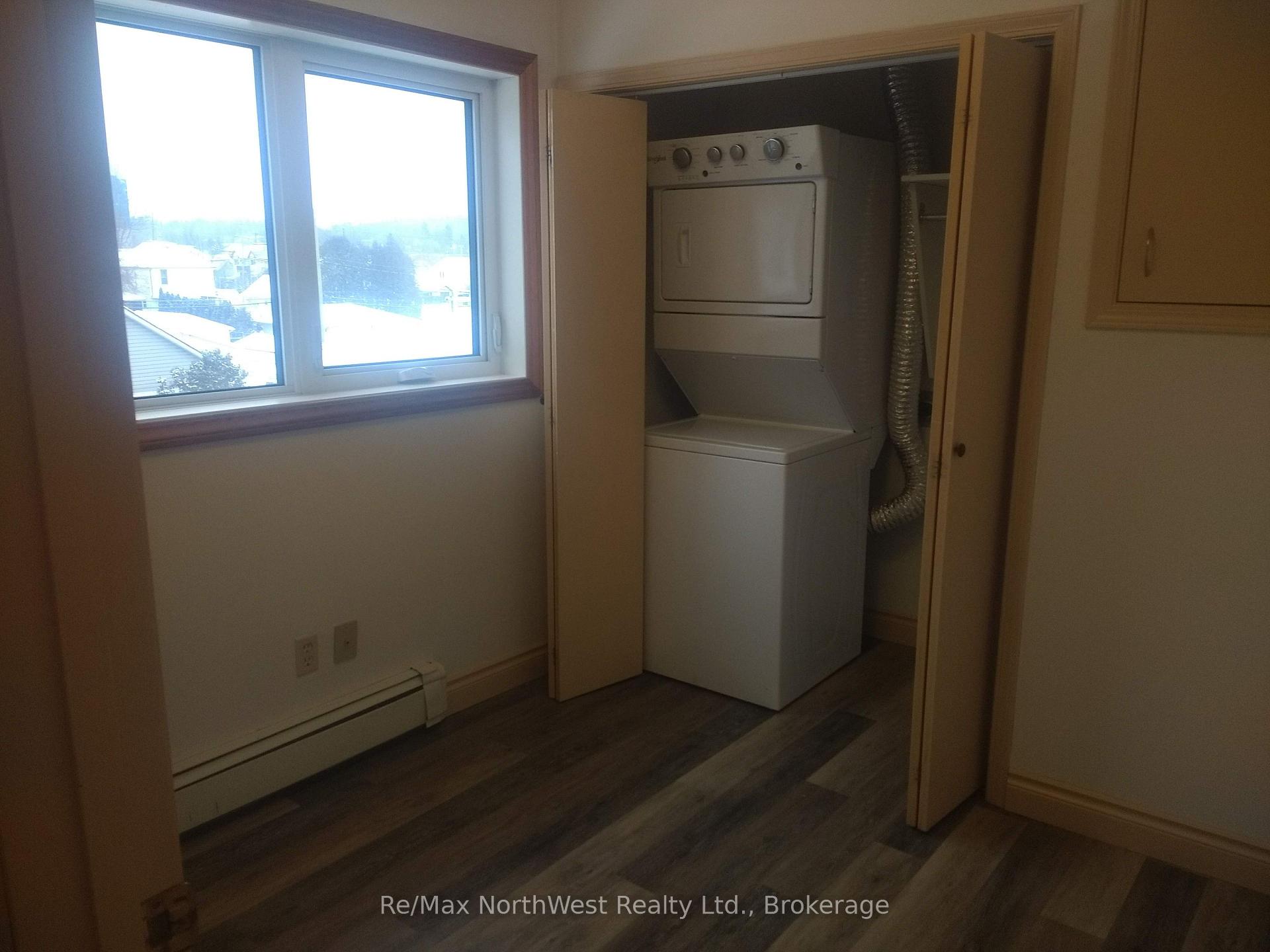Photo 31 of 617 First Street S, Kenora, Central — HOMEH