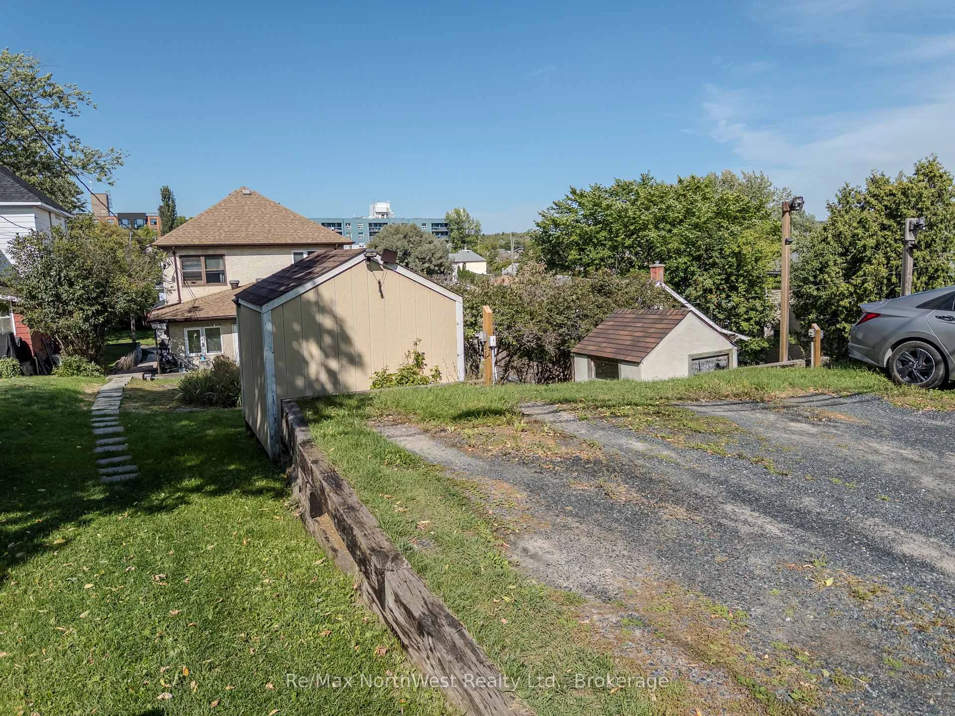Photo 5 of 617 First Street S, Kenora, Central — HOMEH