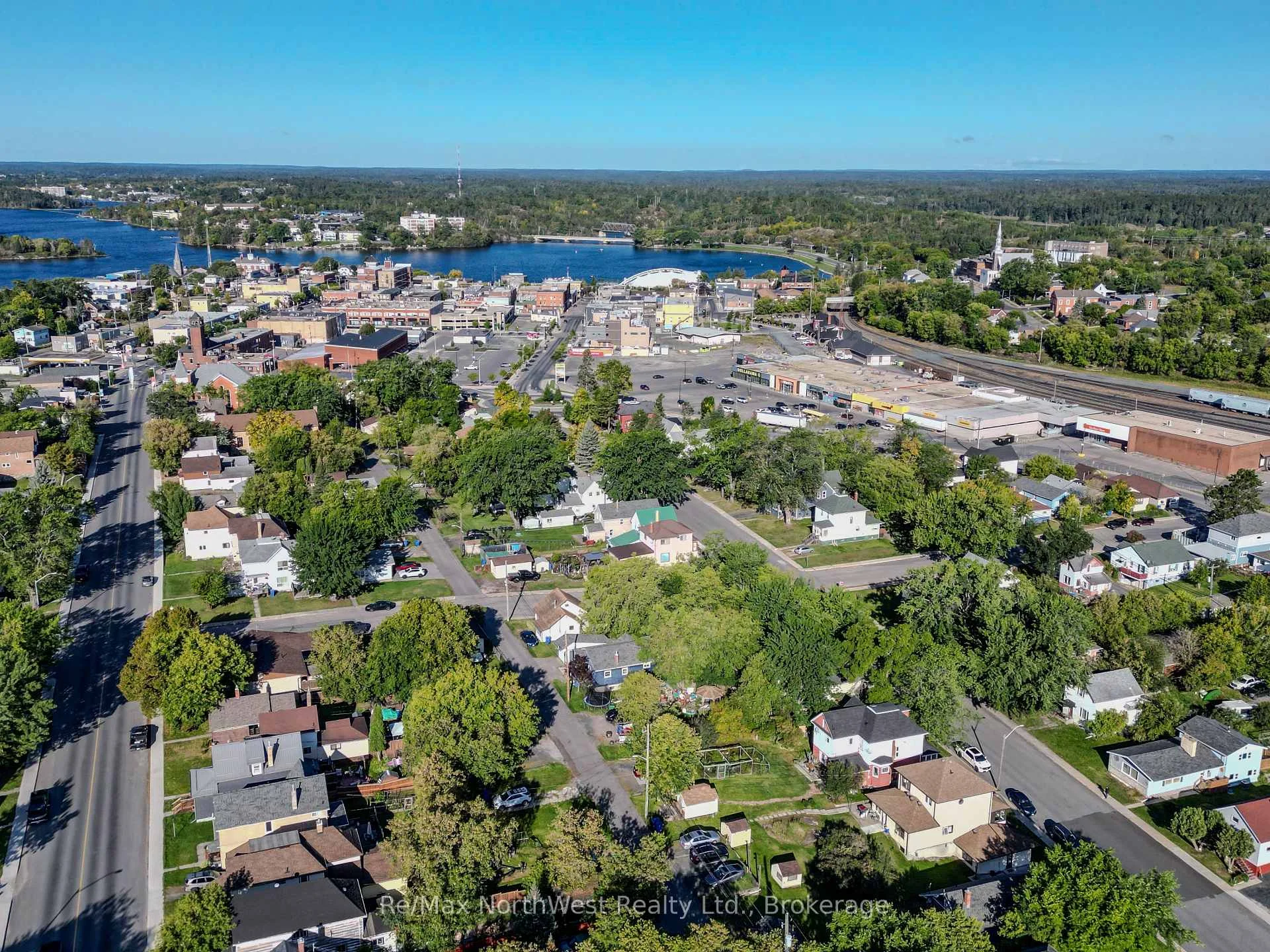 Photo 13 of 617 First Street S, Kenora, Central — HOMEH