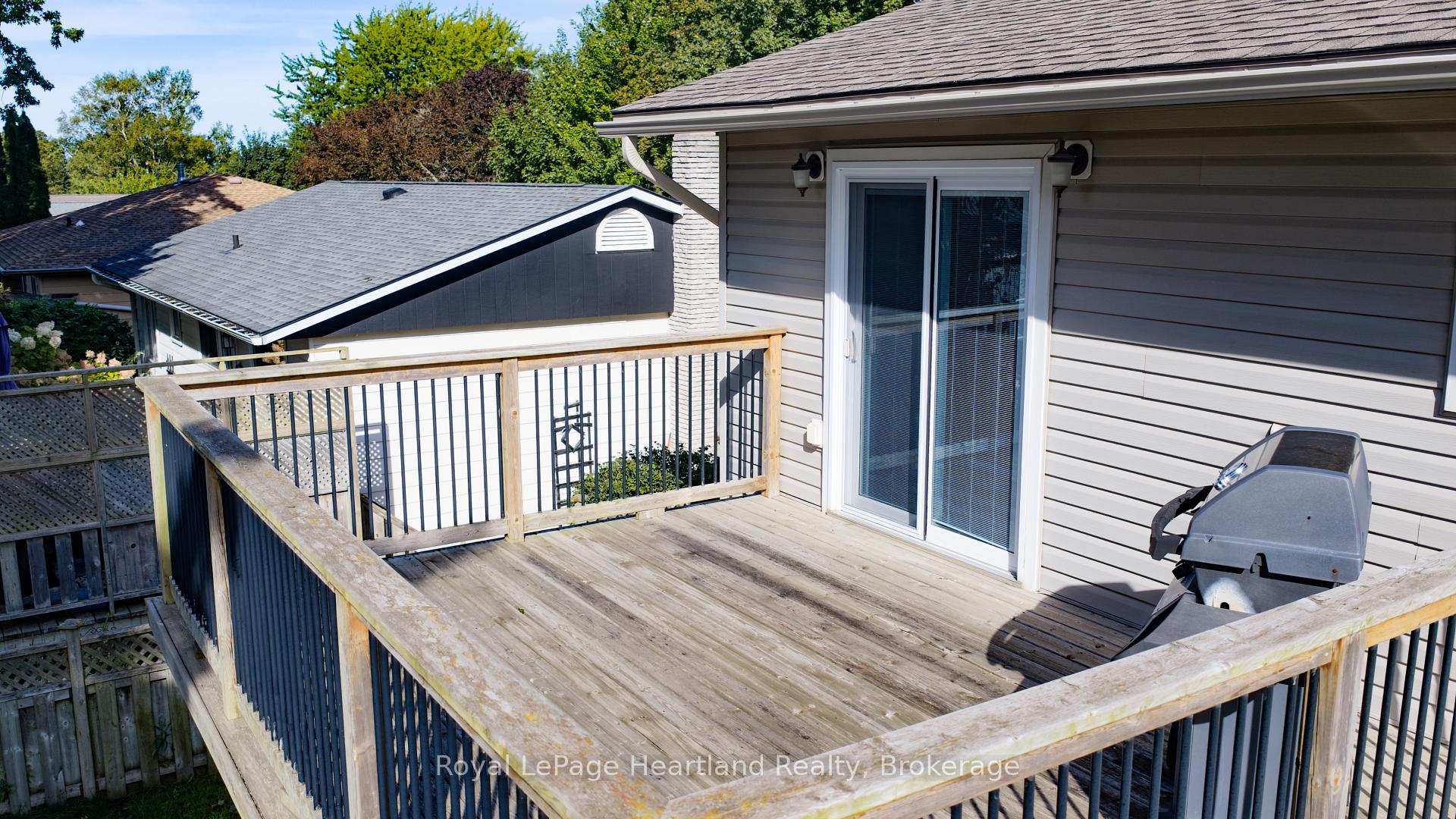 Photo 27 of 244 Dawnrose Drive, Goderich, Goderich (Town) — HOMEH