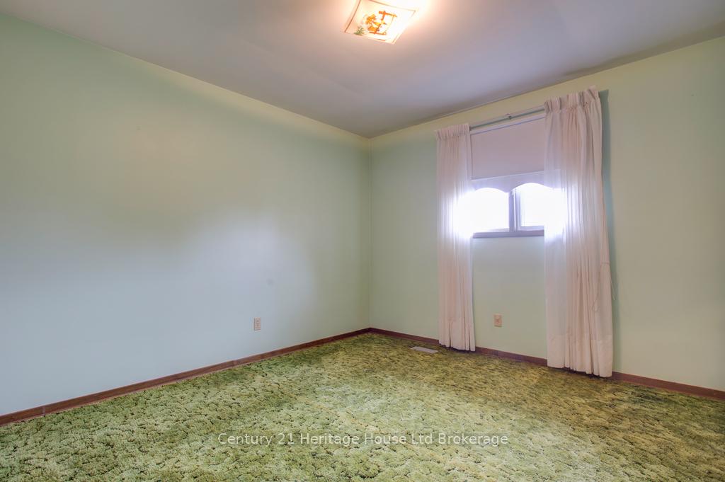 Photo 14 of 165 Park Row, Woodstock, Woodstock - South — HOMEH