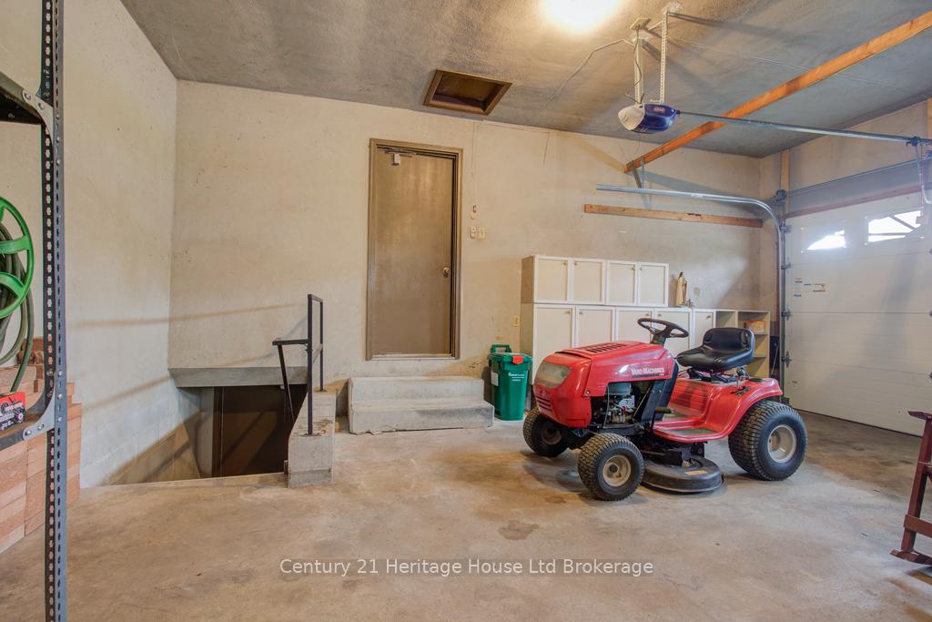 Photo 18 of 165 Park Row, Woodstock, Woodstock - South — HOMEH
