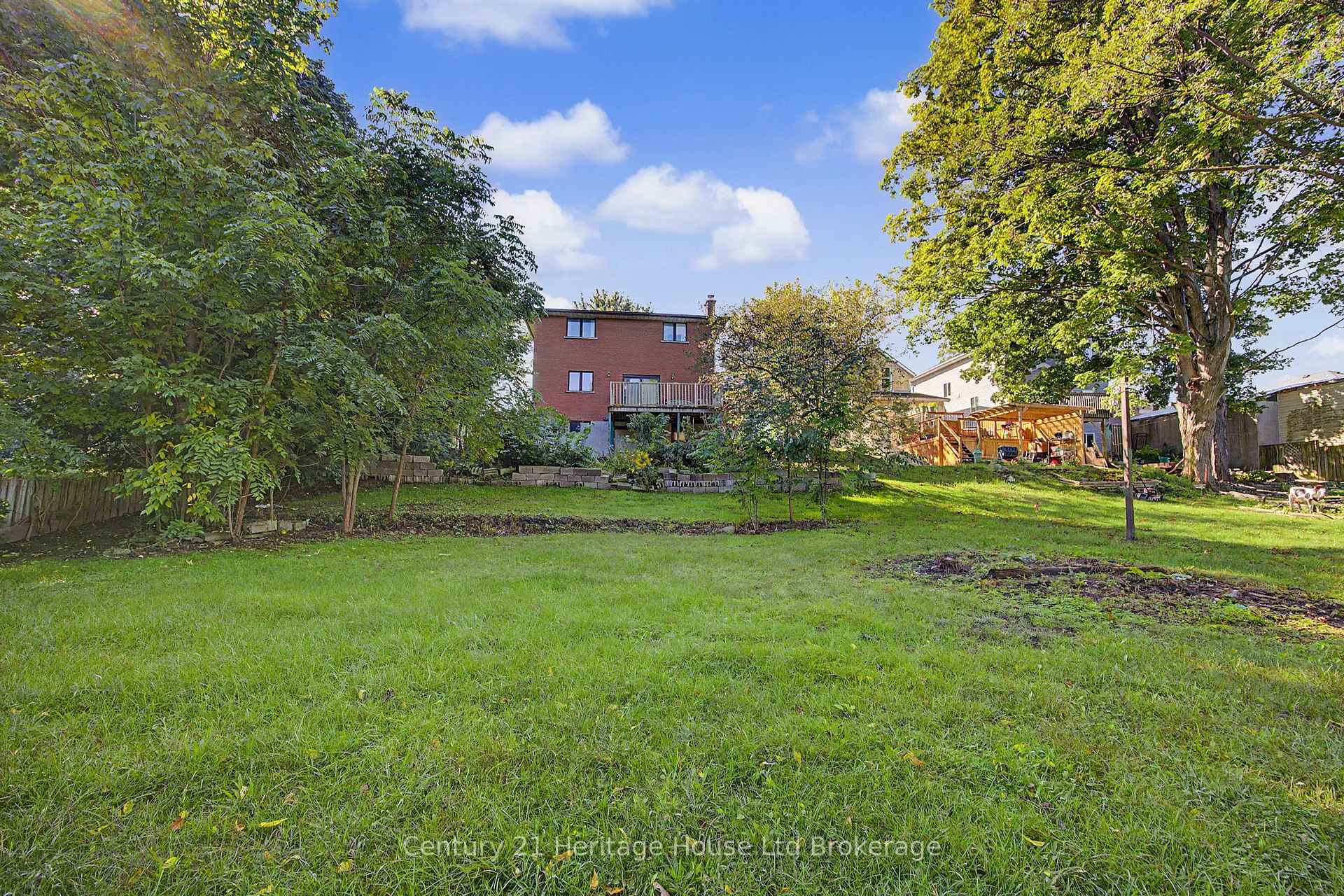 Photo 26 of 165 Park Row, Woodstock, Woodstock - South — HOMEH