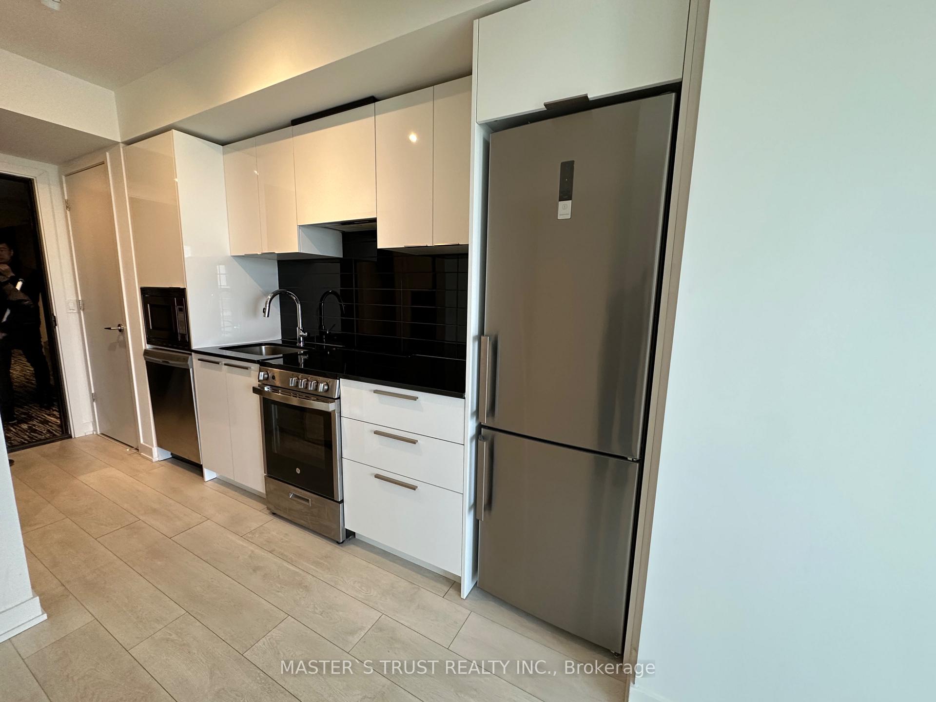 Photo 5 of Unit 4704, 501 Yonge Street, Toronto, Church-Yonge Corridor — HOMEH
