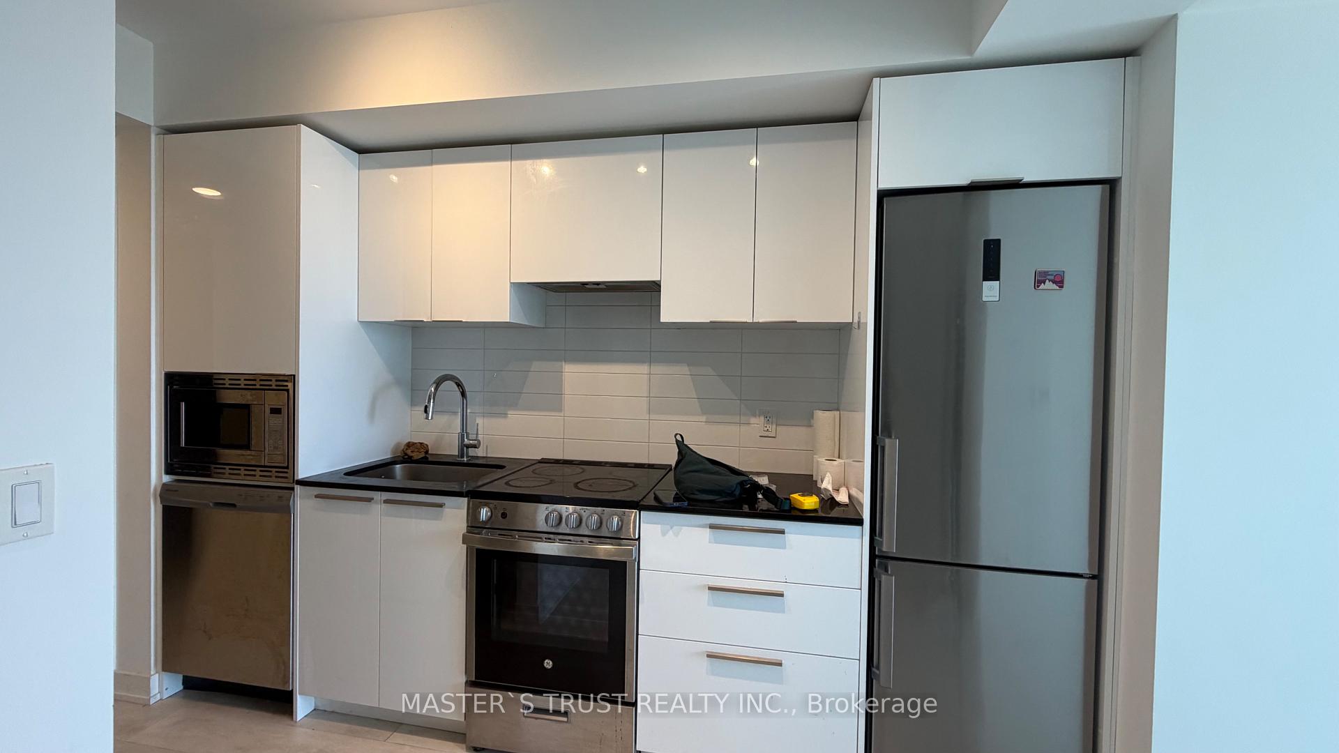 Photo 11 of Unit 4704, 501 Yonge Street, Toronto, Church-Yonge Corridor — HOMEH
