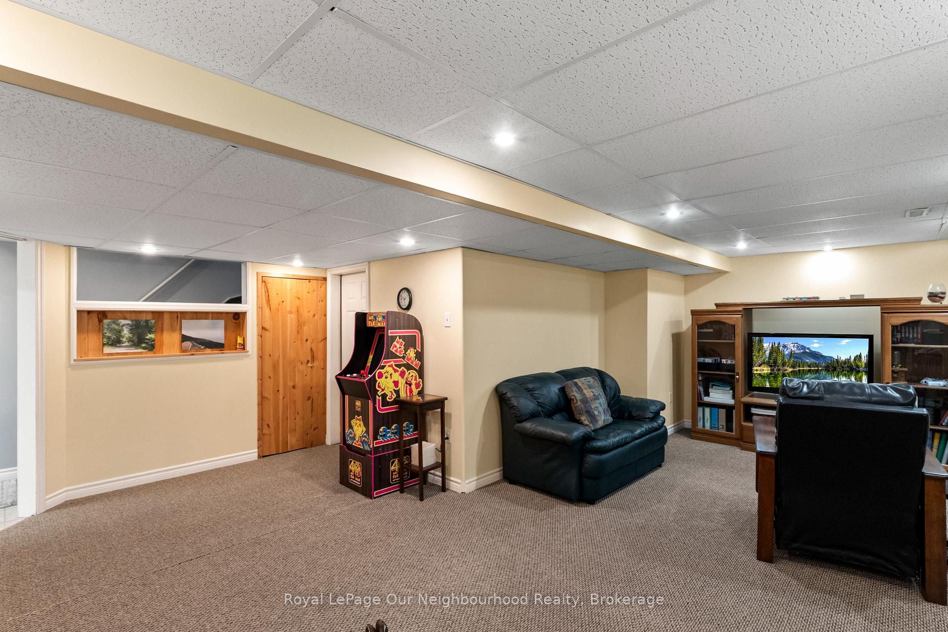 Photo 21 of 17 Catherwood Lane, Clarington, Newcastle — HOMEH